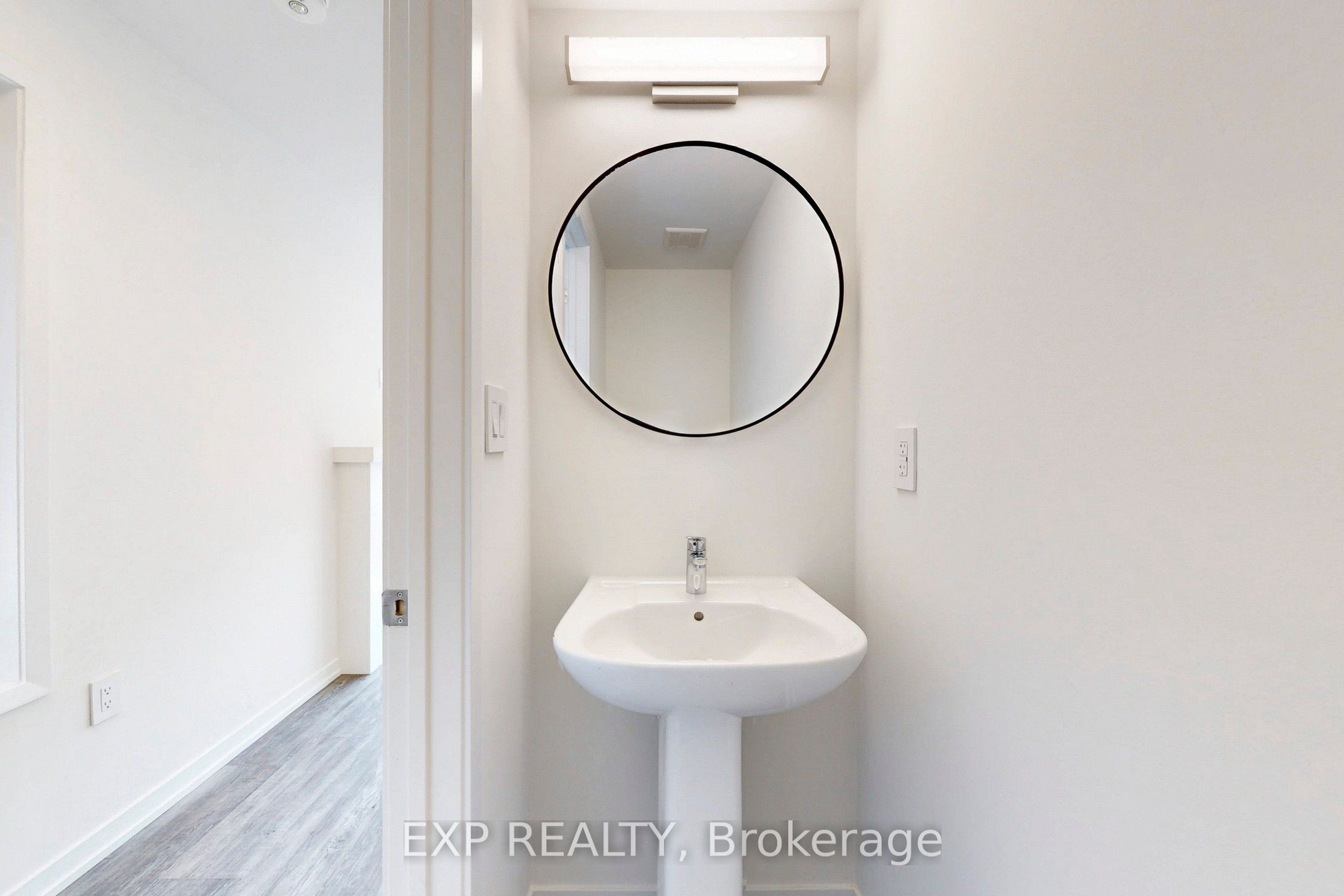 54 Matawin Lane Property Photo 14
