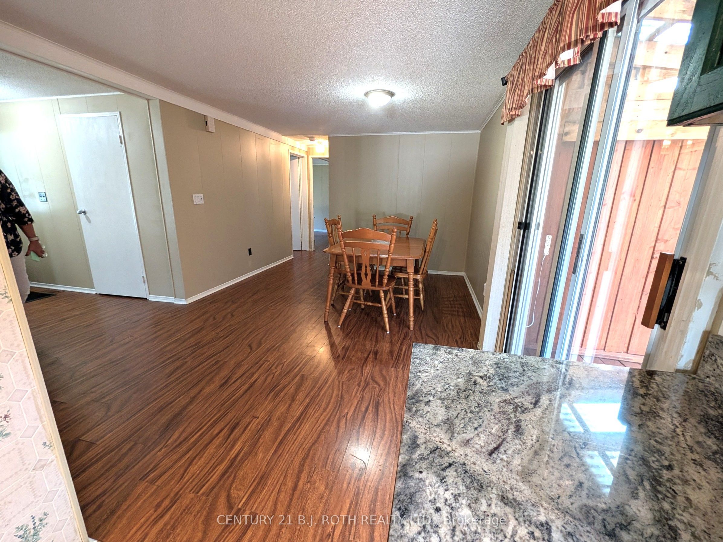 66 Linden Lane Property Photo 13
