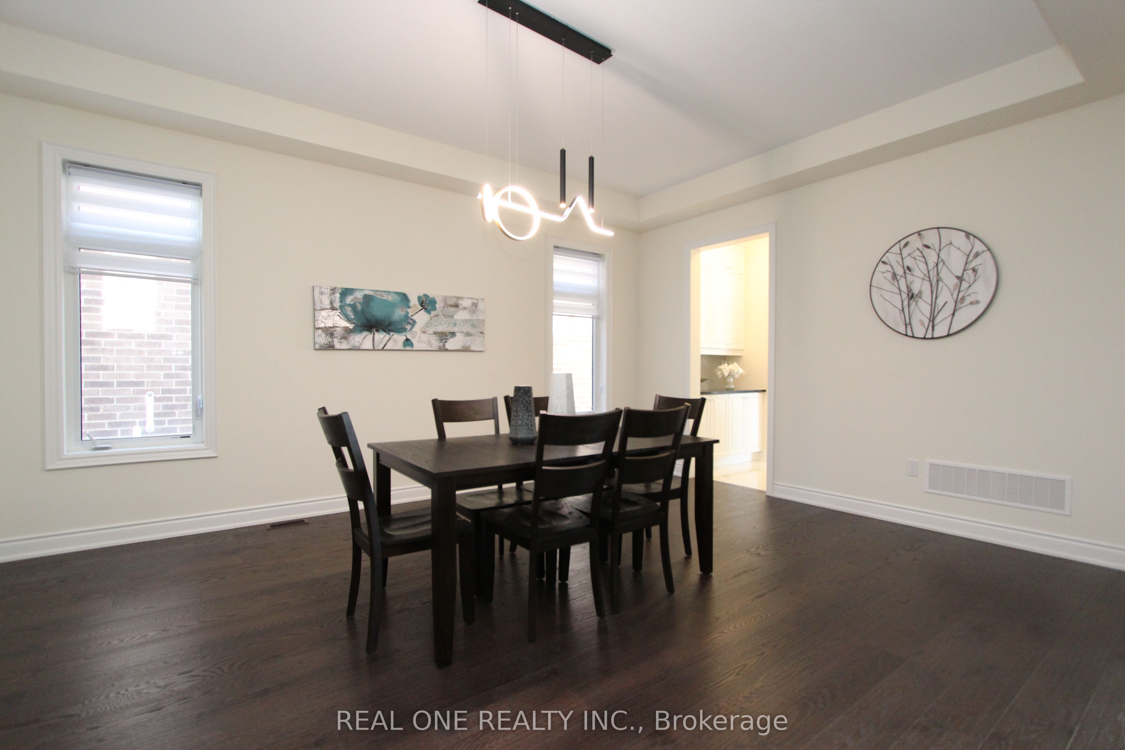 108 Silk Twist Drive Property Photo 4