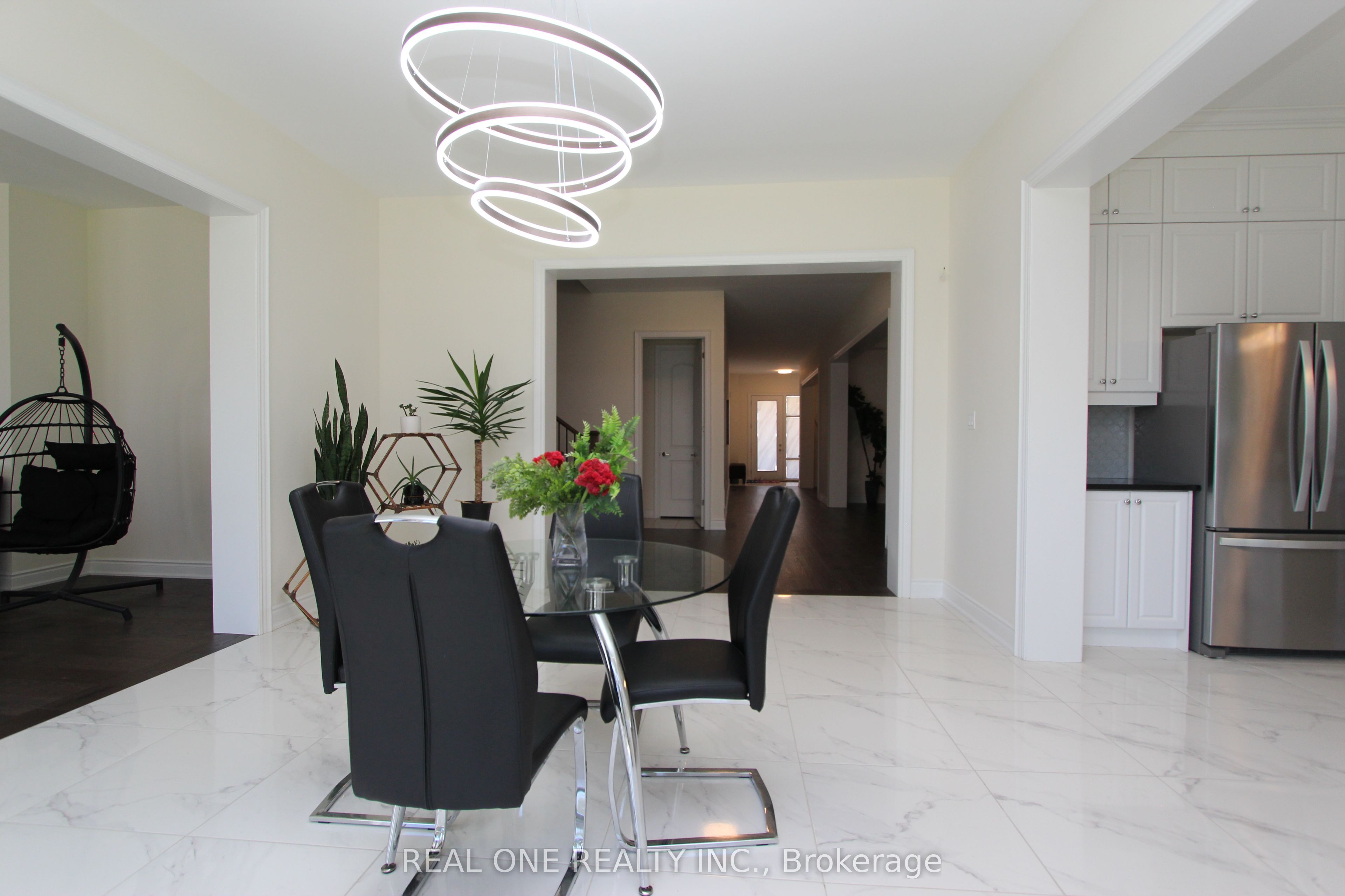 108 Silk Twist Drive Property Photo 9