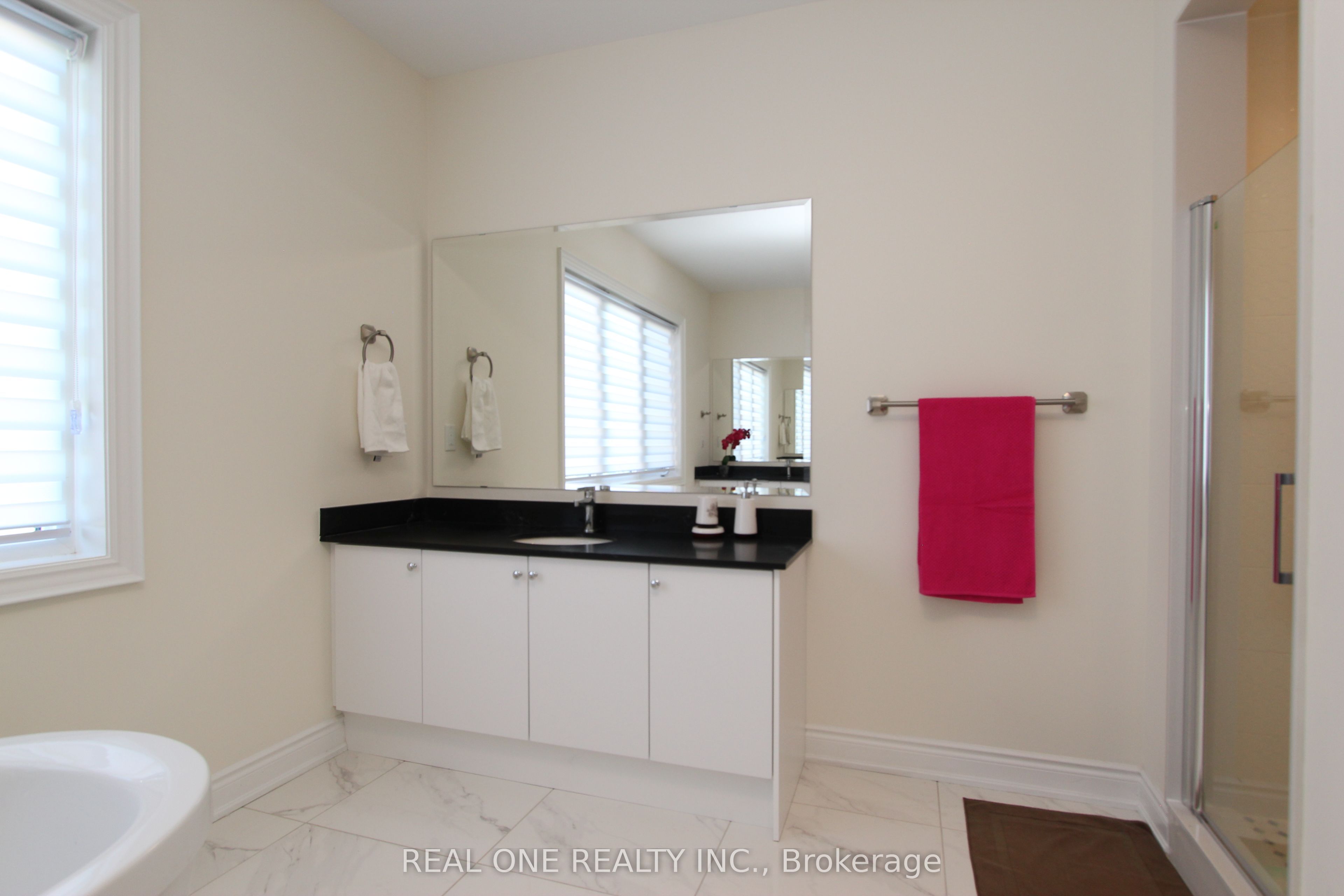 108 Silk Twist Drive Property Photo 21