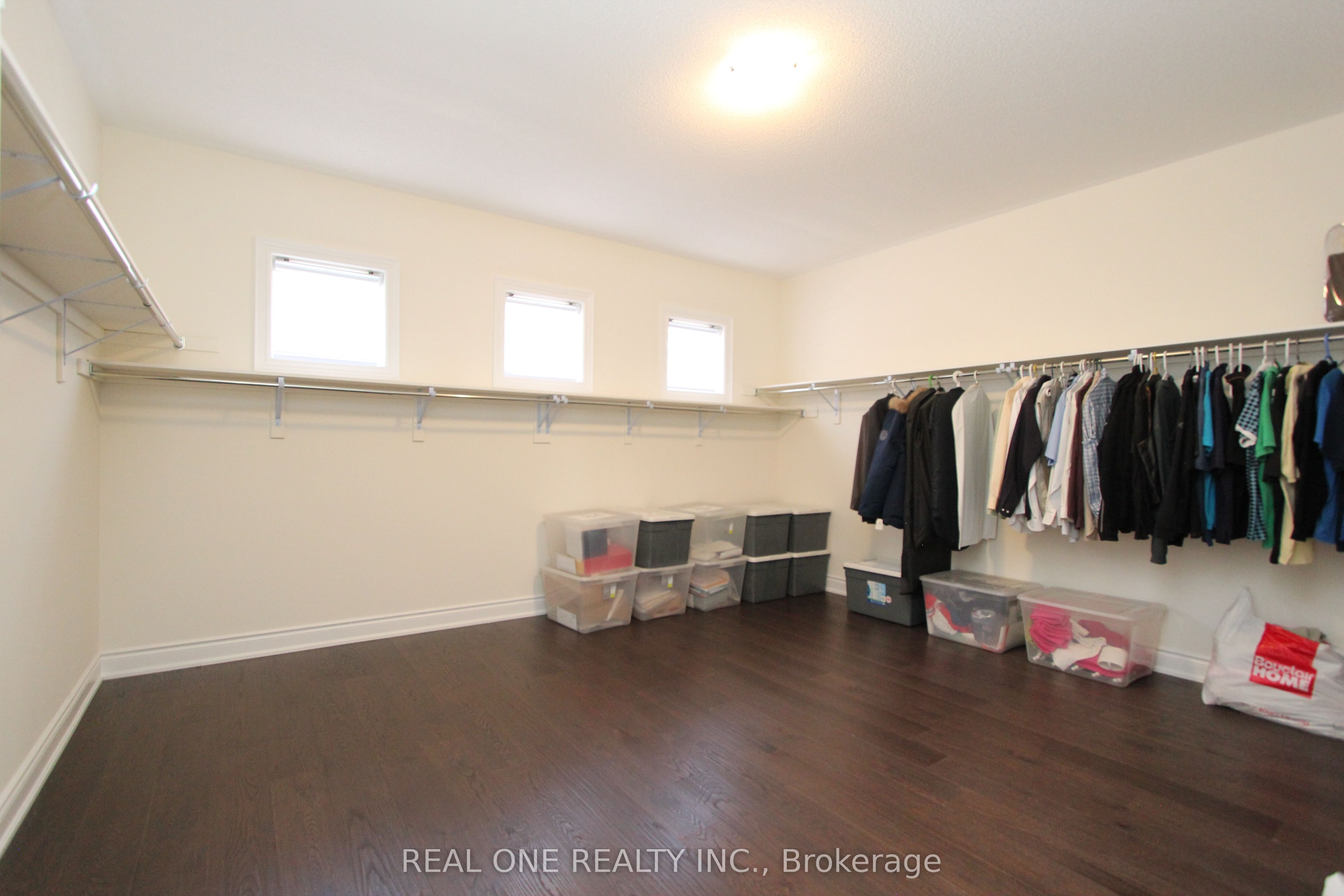 108 Silk Twist Drive Property Photo 23