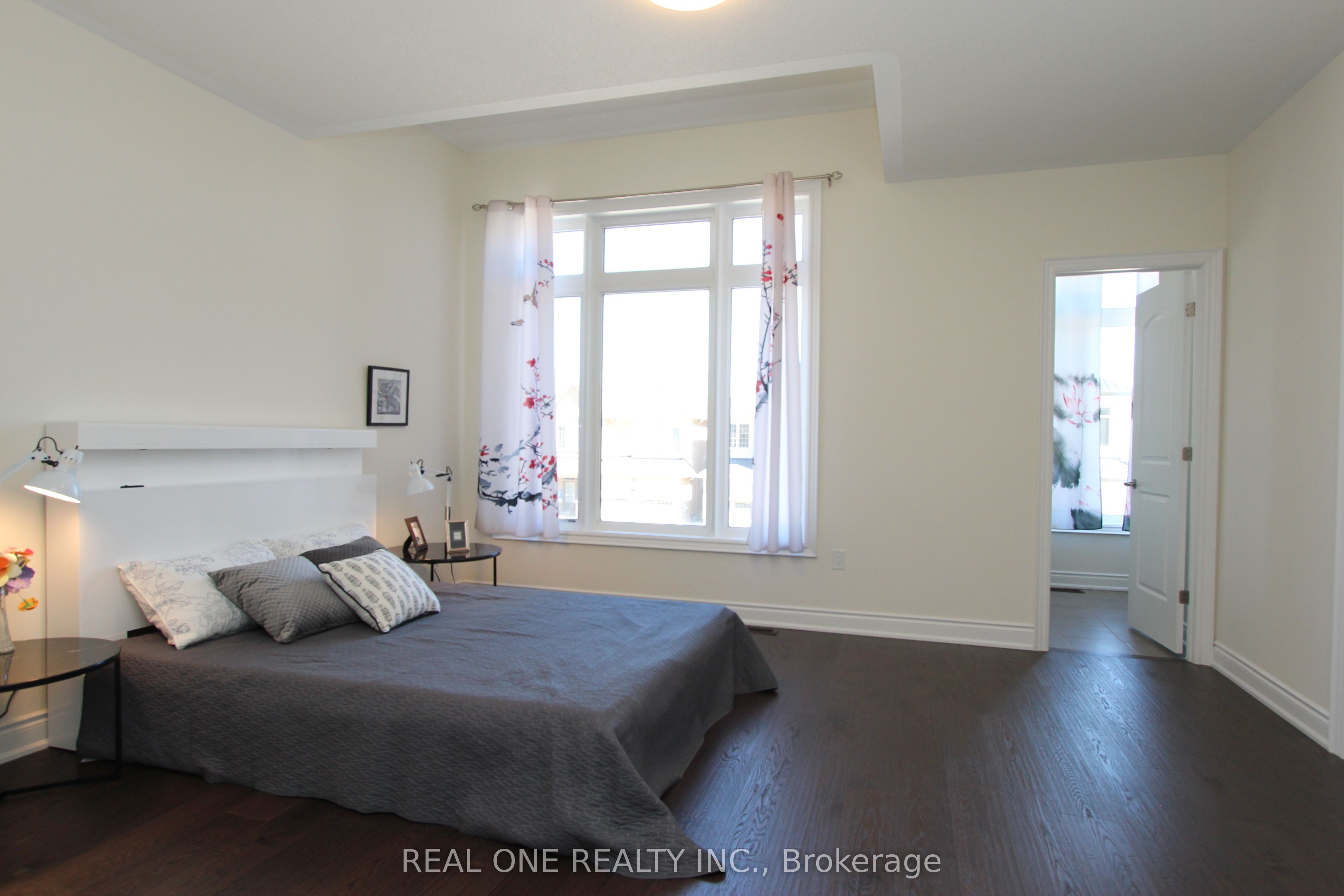 108 Silk Twist Drive Property Photo 29