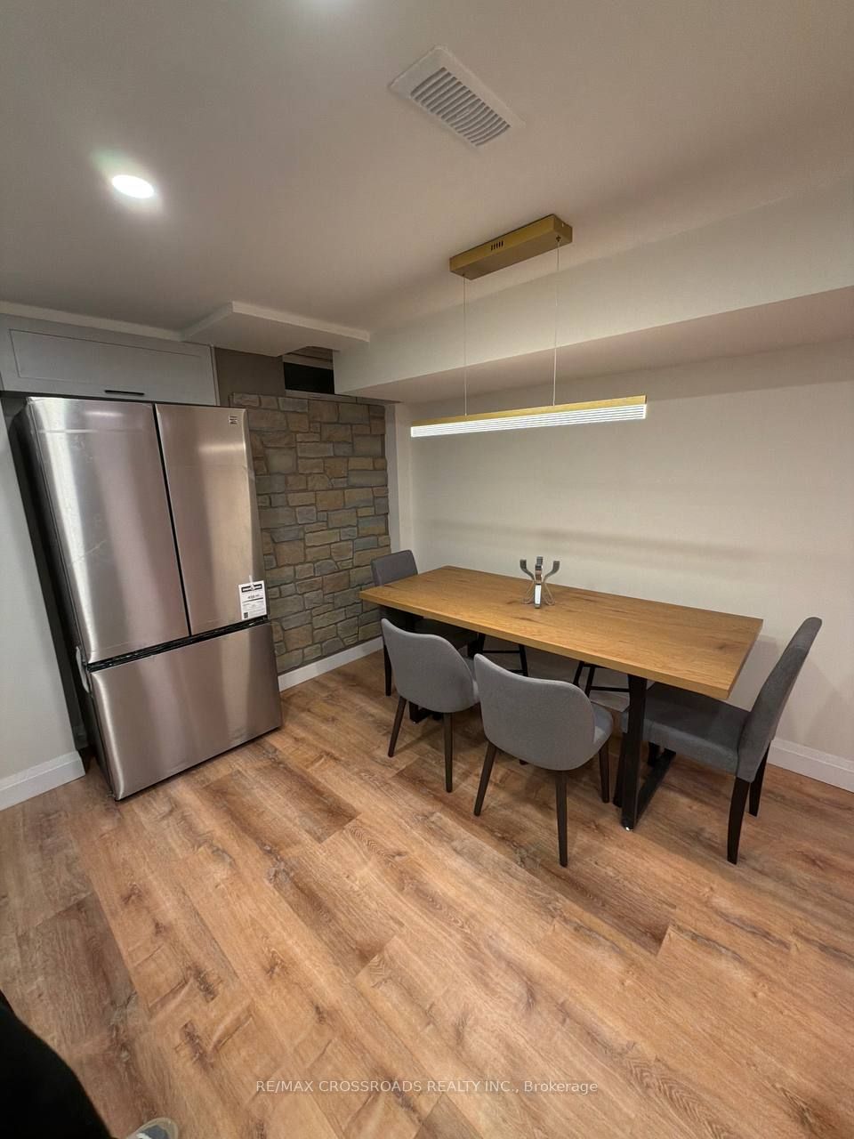 74 Turnbridge Road Lower Property Photo 9