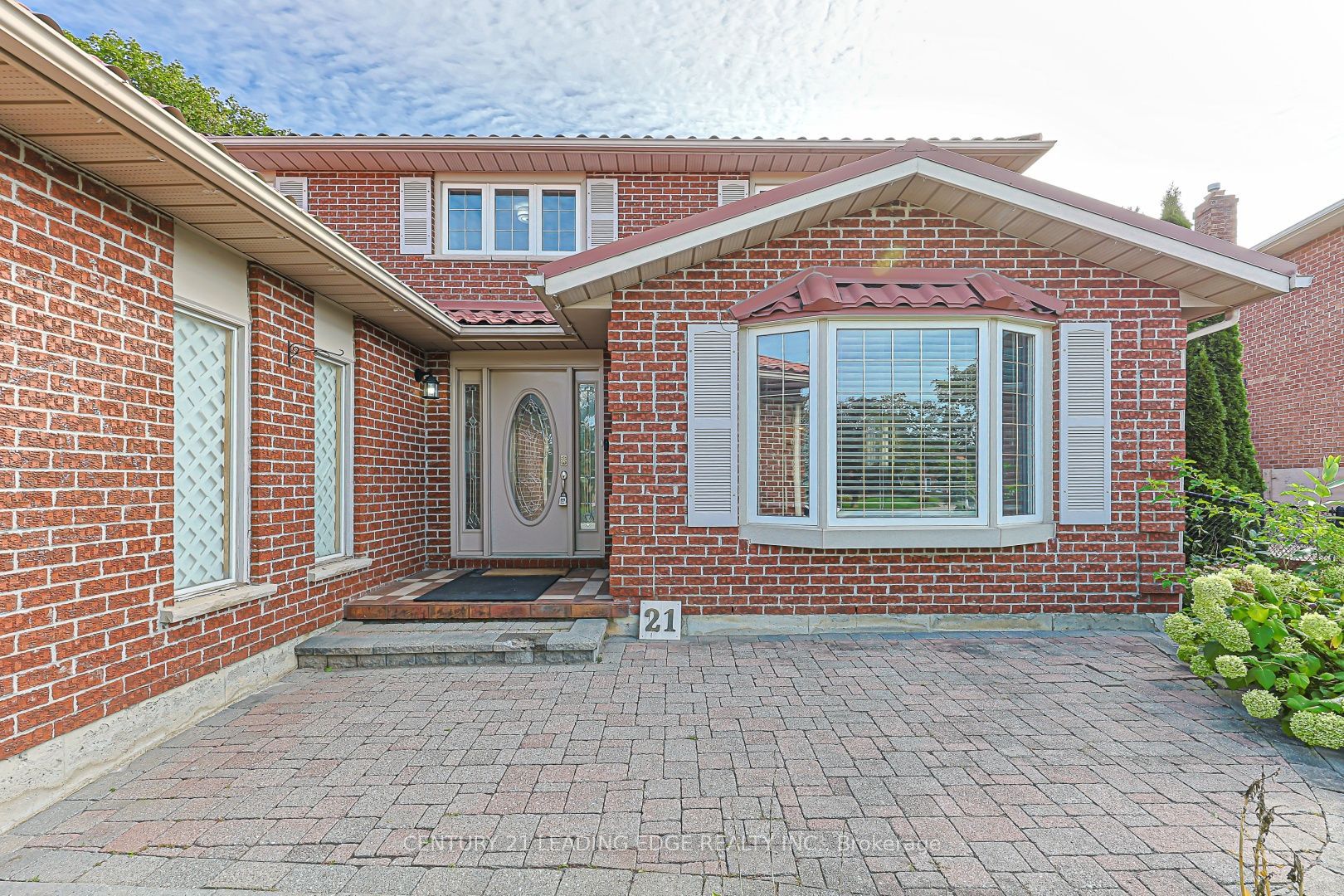 21 Mcquaid Court Property Photo 3
