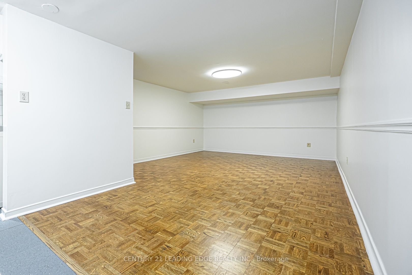 21 Mcquaid Court Property Photo 38