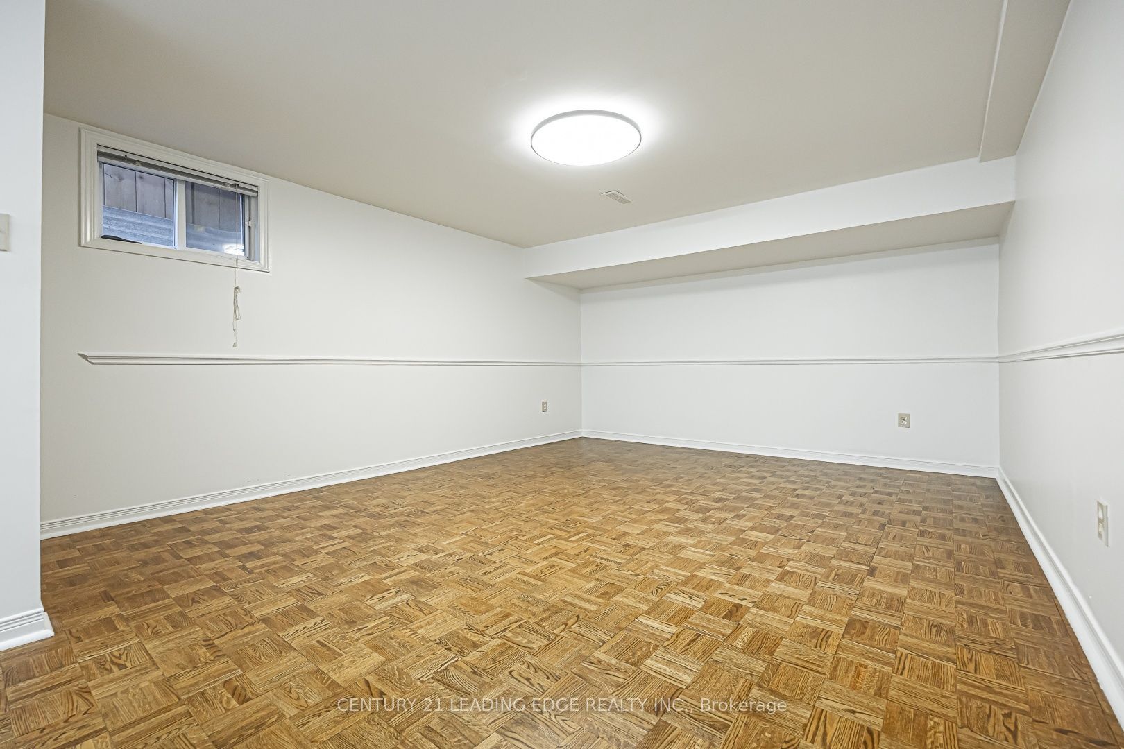 21 Mcquaid Court Property Photo 39