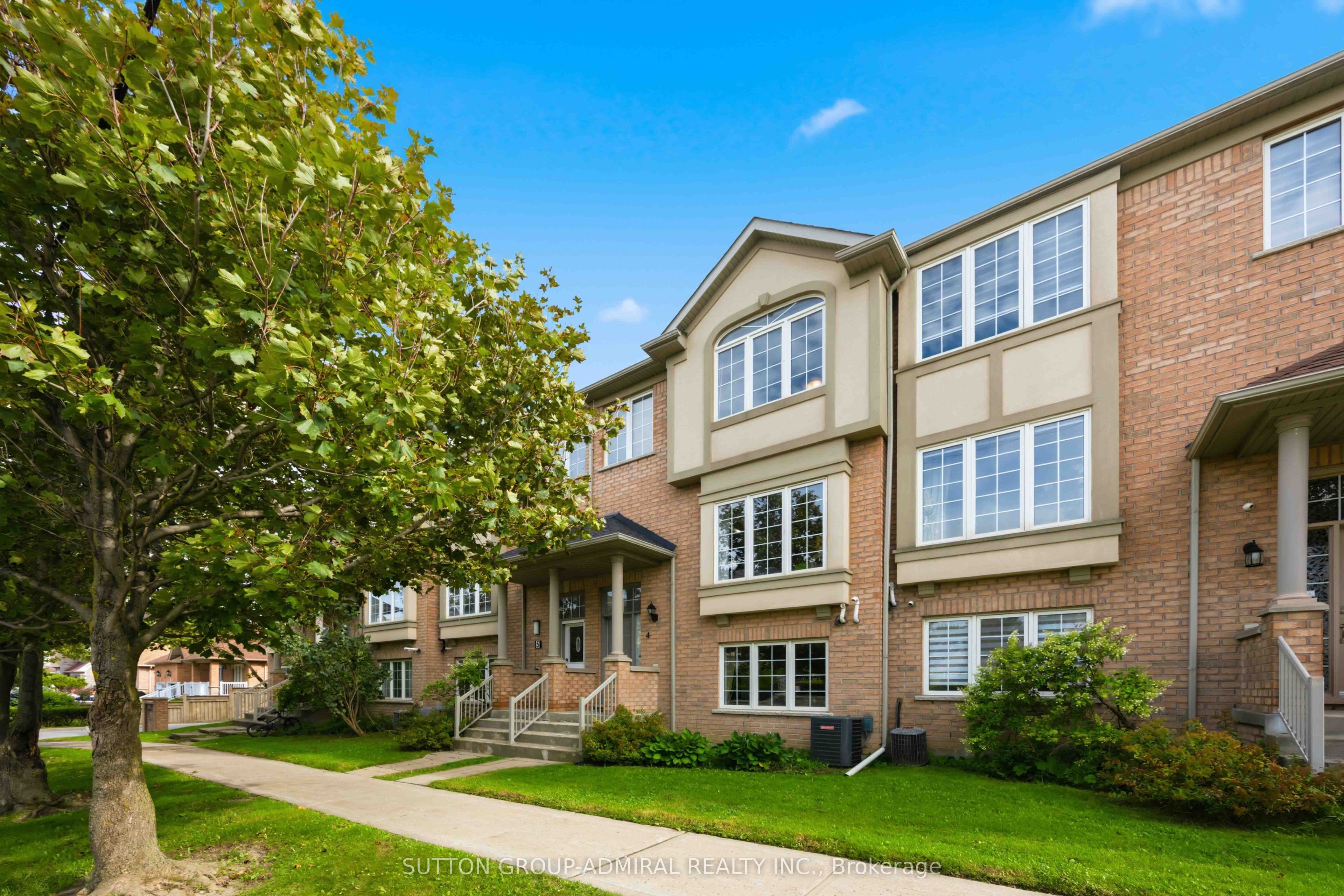 71 Puccini Drive 4