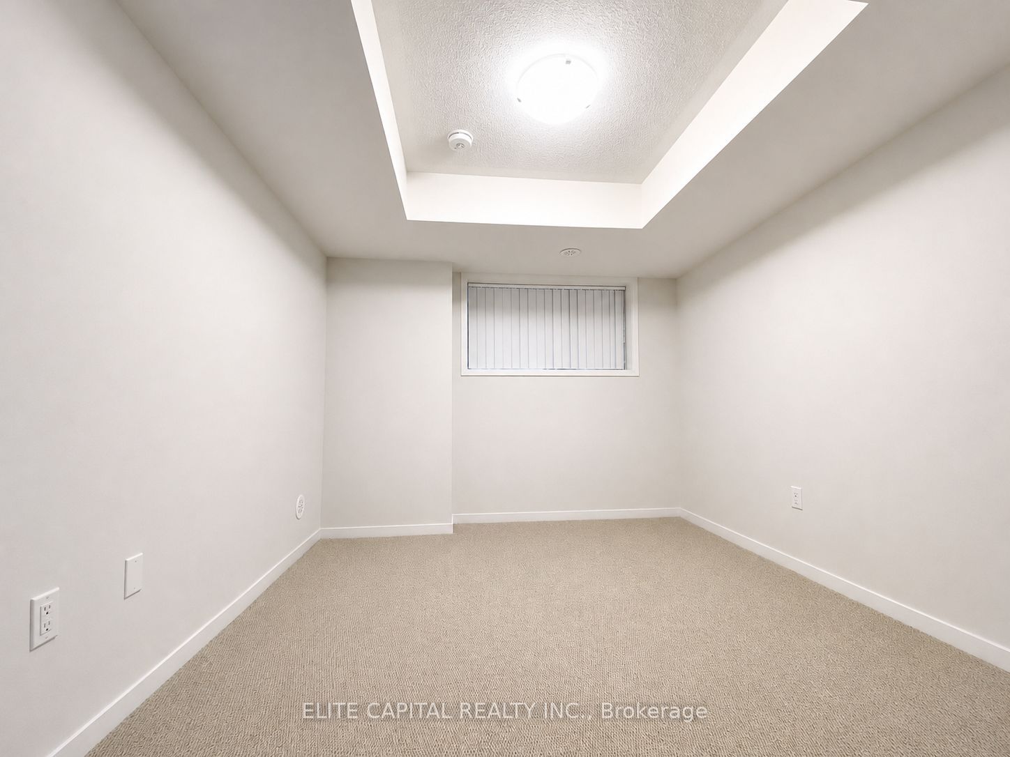 100 Honeycrisp Crescent Th 351 Property Photo 7