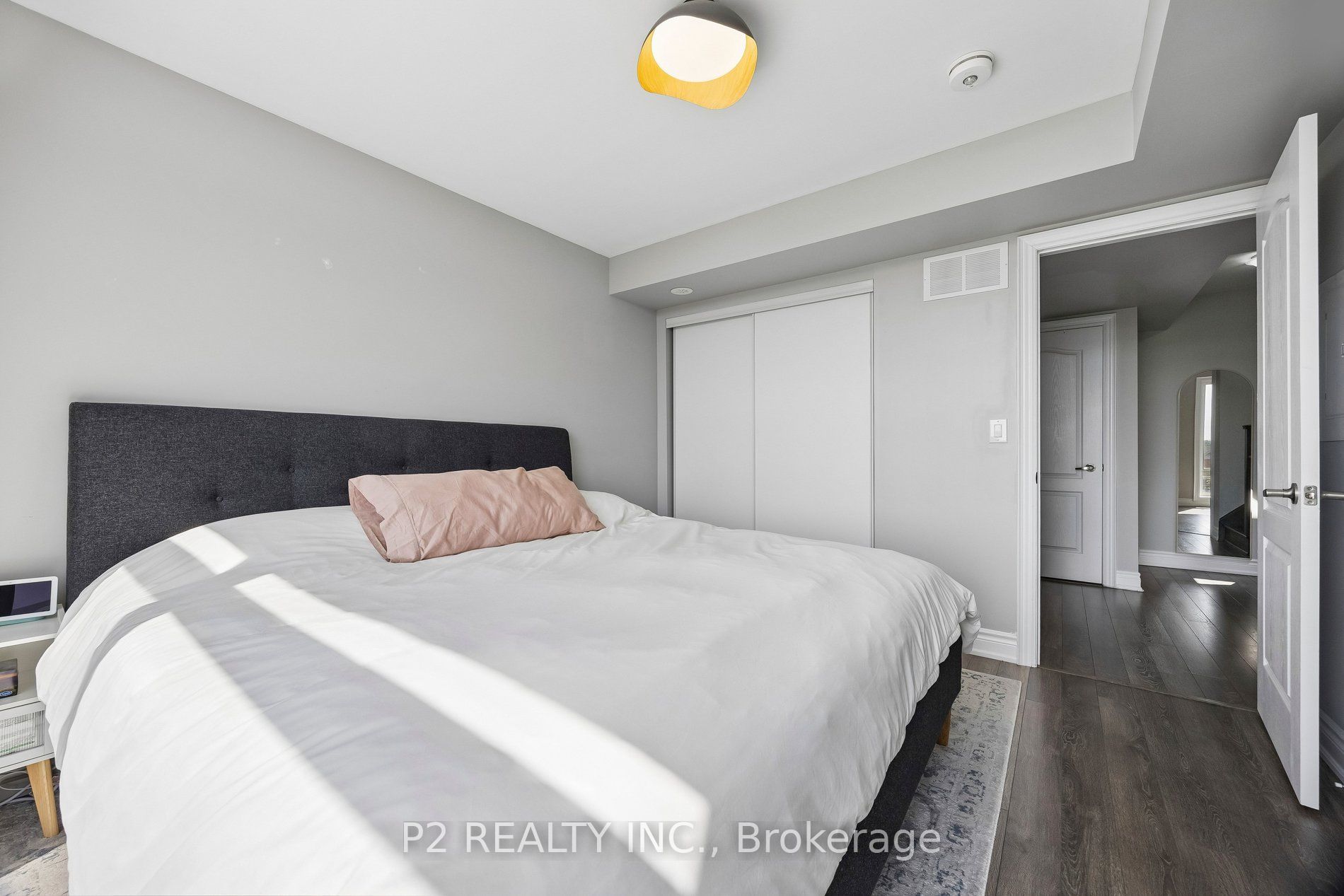 50 Dunsheath Way 608 Property Photo 18
