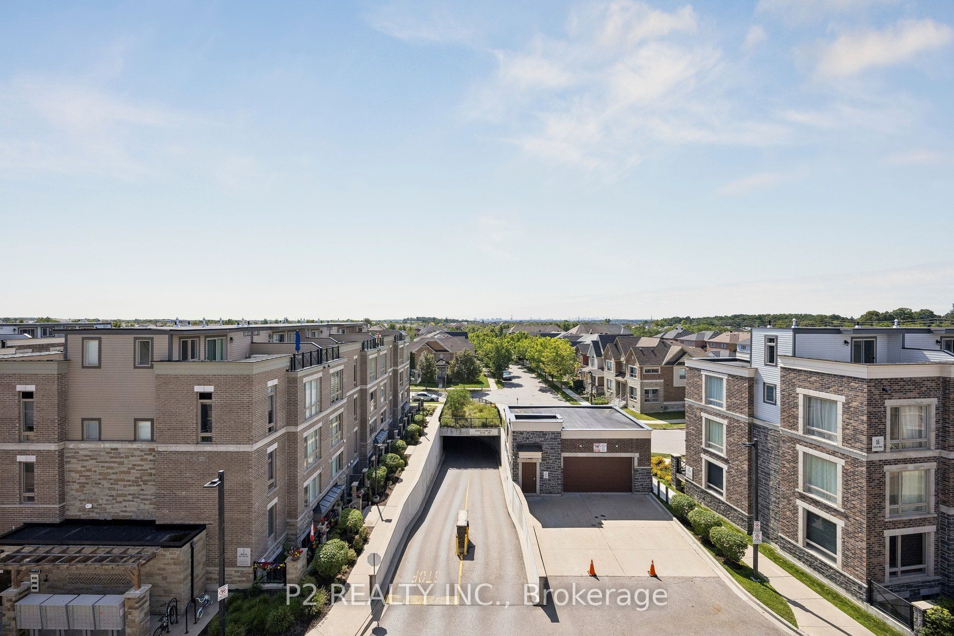 50 Dunsheath Way 608 Property Photo 22