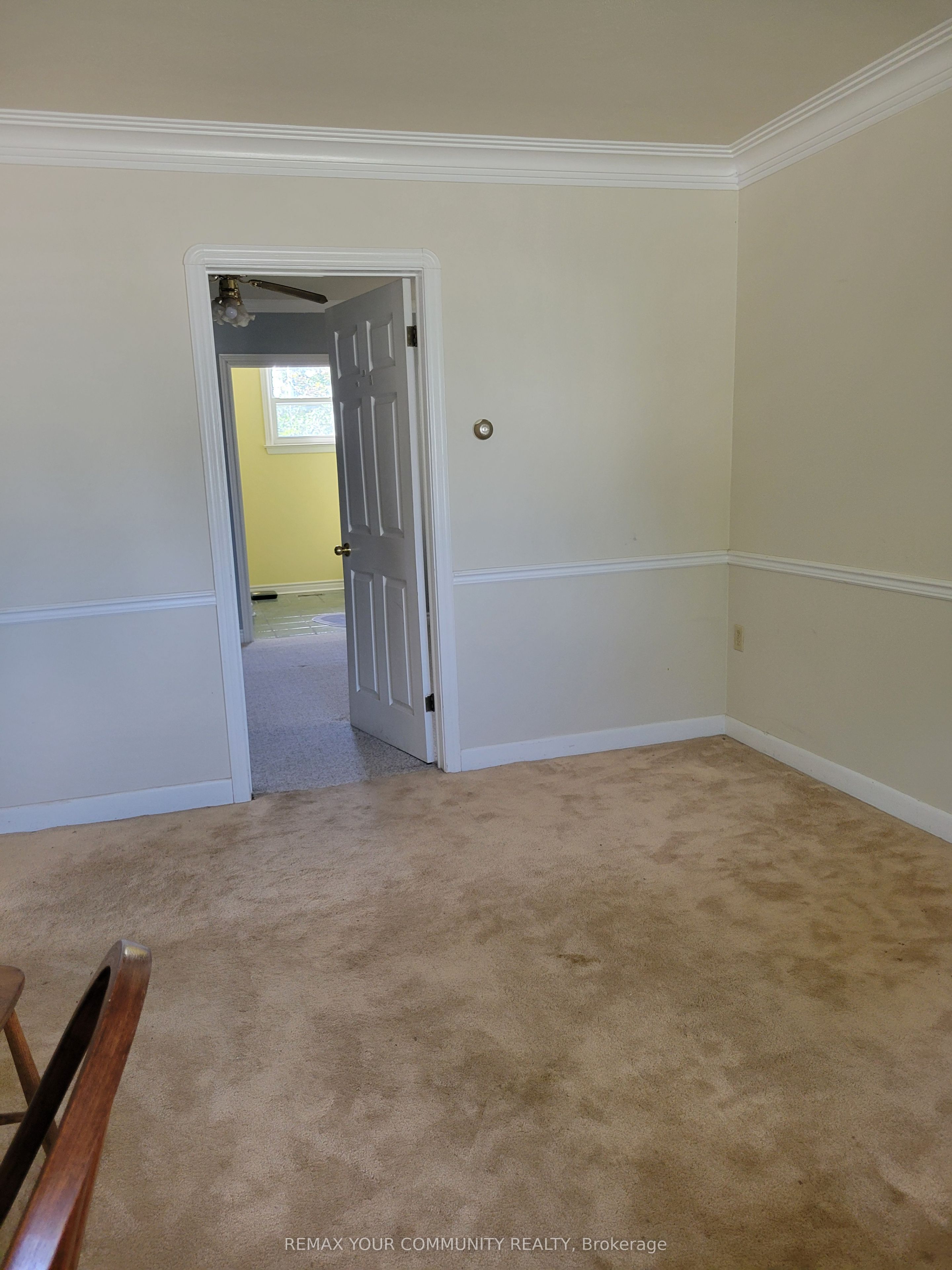 12926 Highway 27 Main Floor Property Photo 4