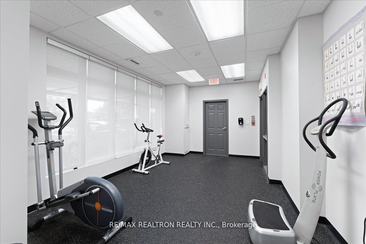15450 Yonge Street 304 Property Photo 7