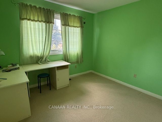 79 Graham Crescent Property Photo 13