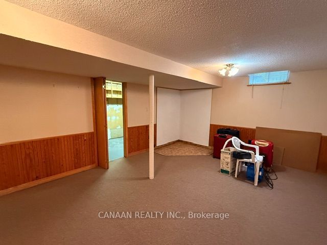 79 Graham Crescent Property Photo 17