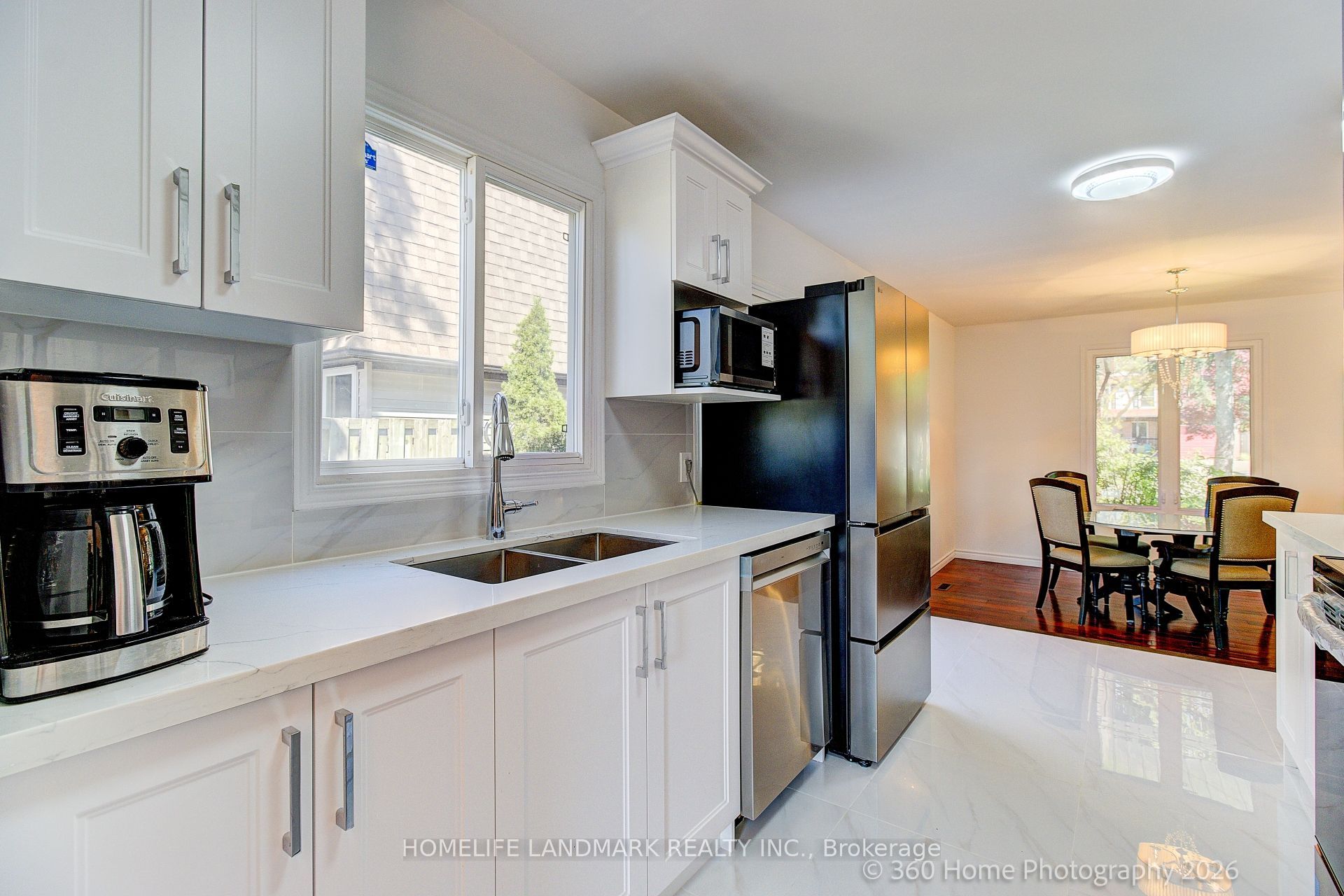33 Kitsilano Crescent Property Photo 9