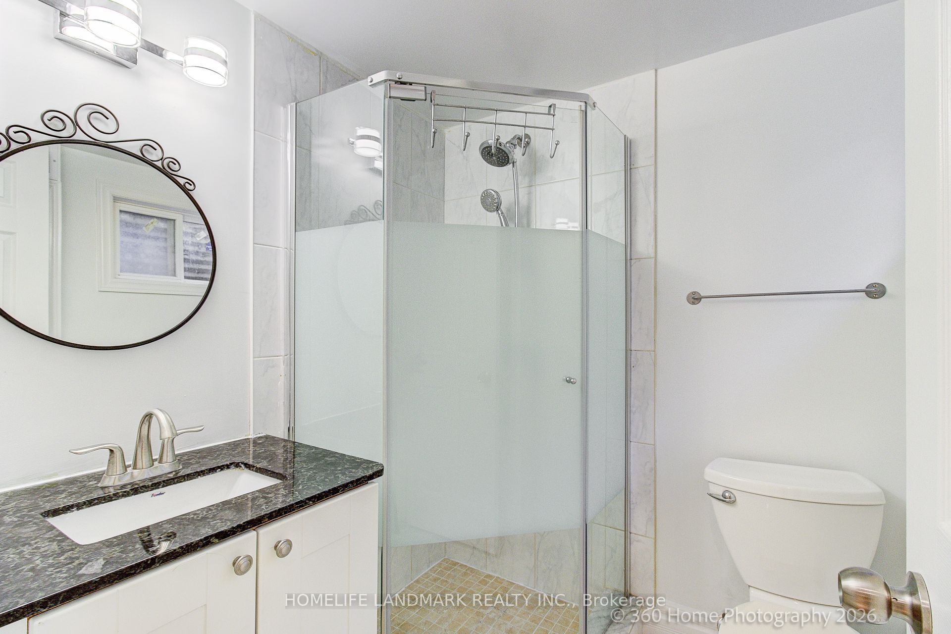 33 Kitsilano Crescent Property Photo 24