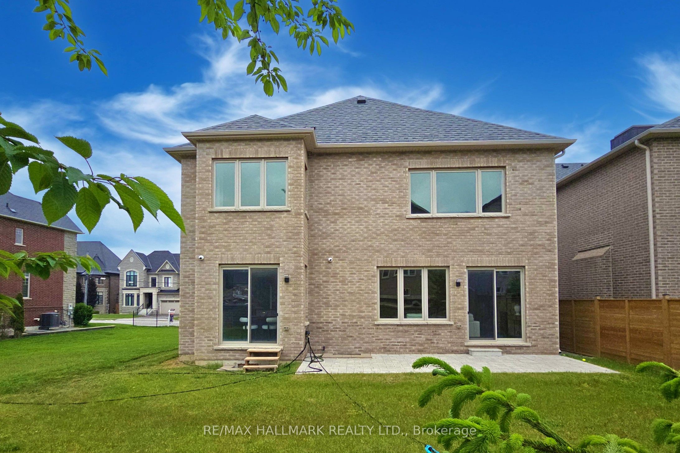 51a Puccini Drive Property Photo 46