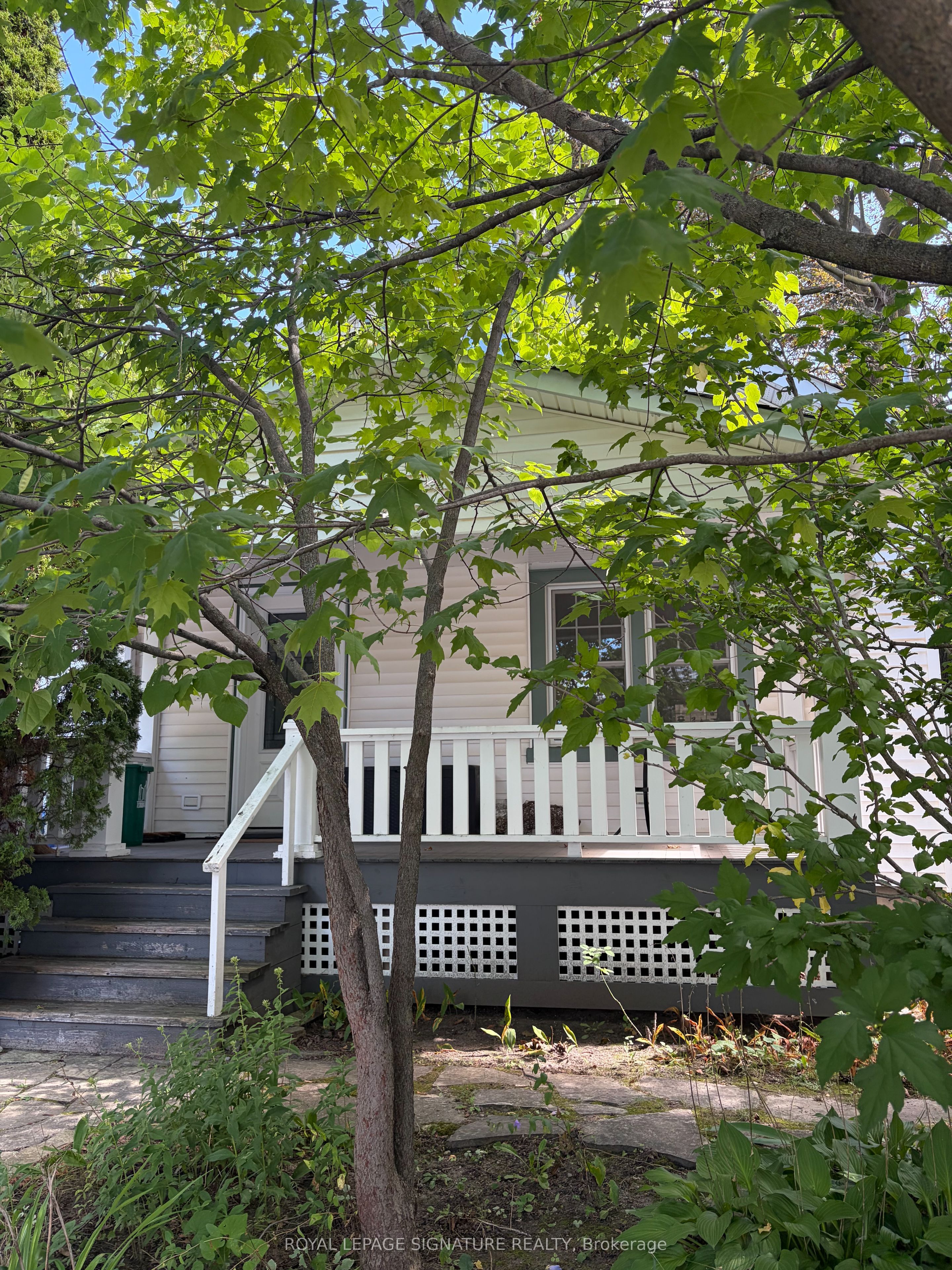 121 Wells Street Property Photo 1