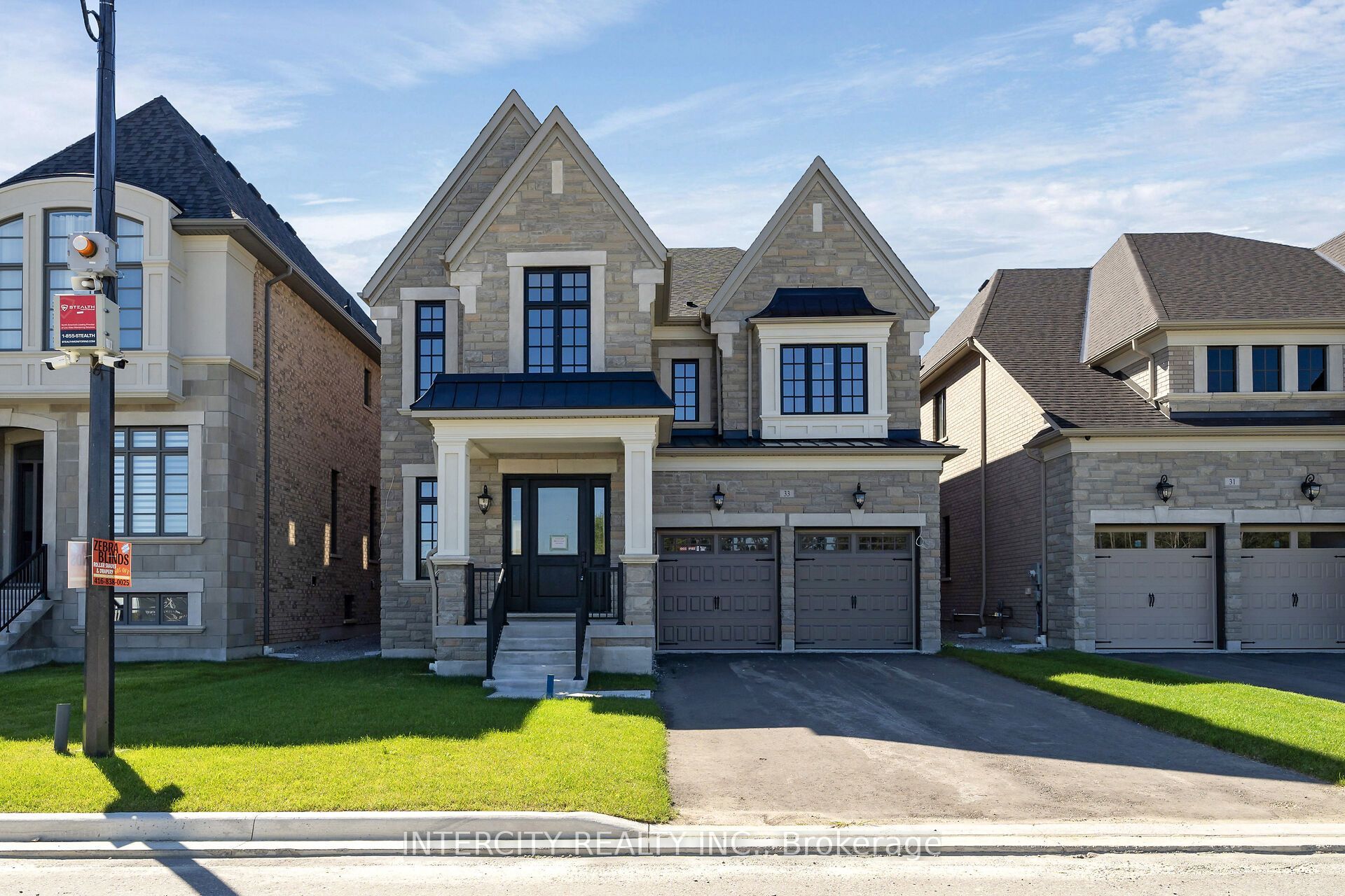 33 Gianvito Crescent Property Photo 1
