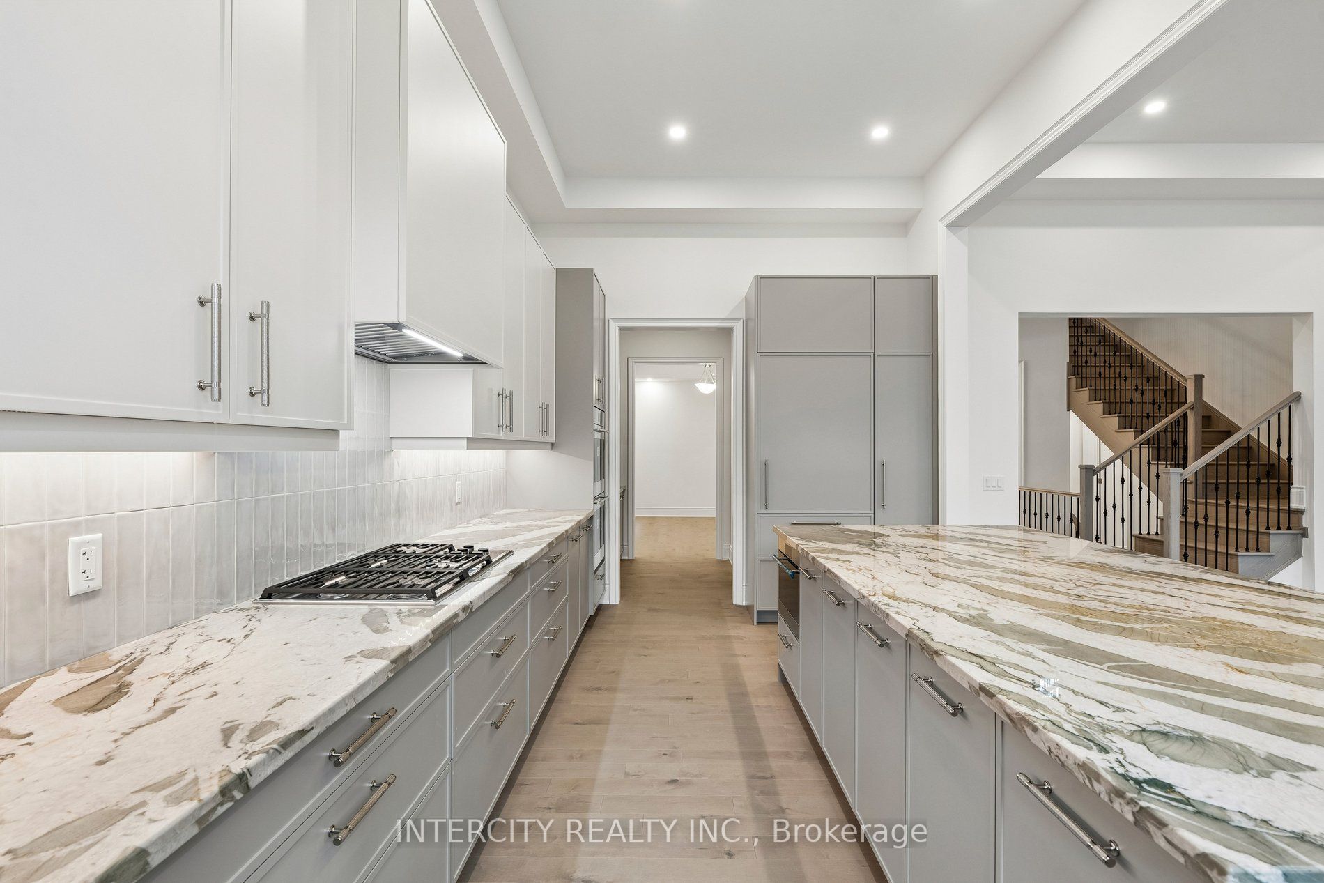 17 Garriock Hall Avenue Property Photo 15