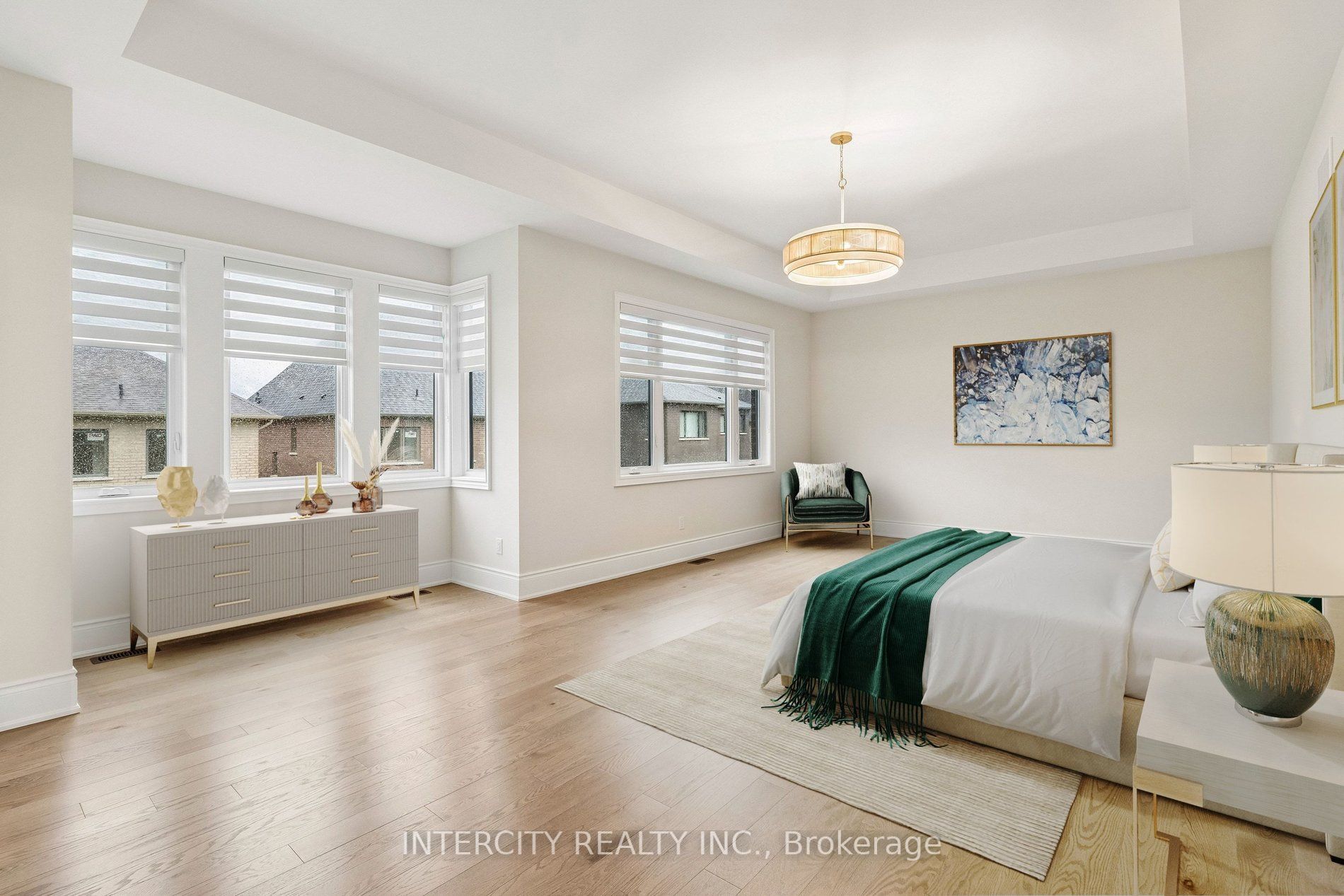 15 Garriock Hall Avenue Property Photo 38