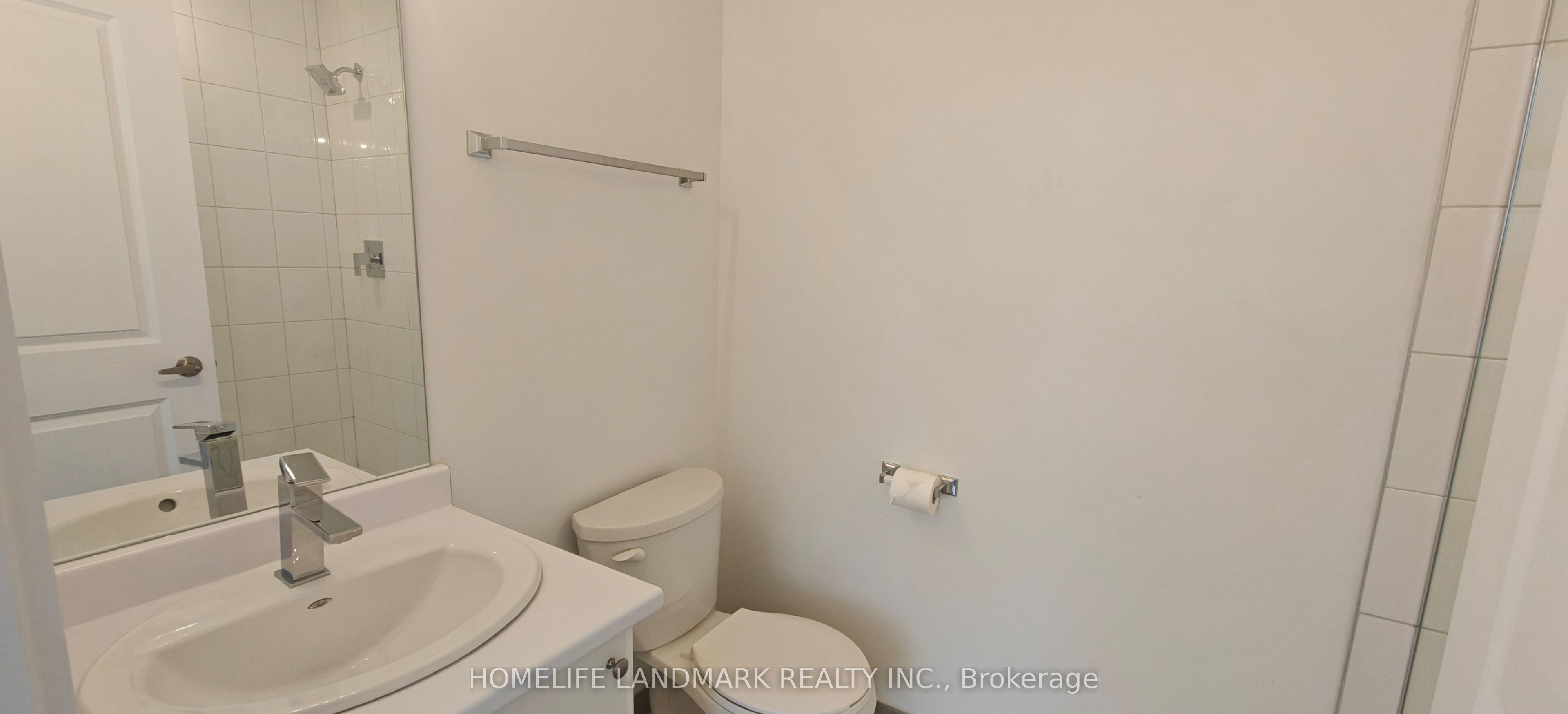 5494 Main Street Property Photo 5