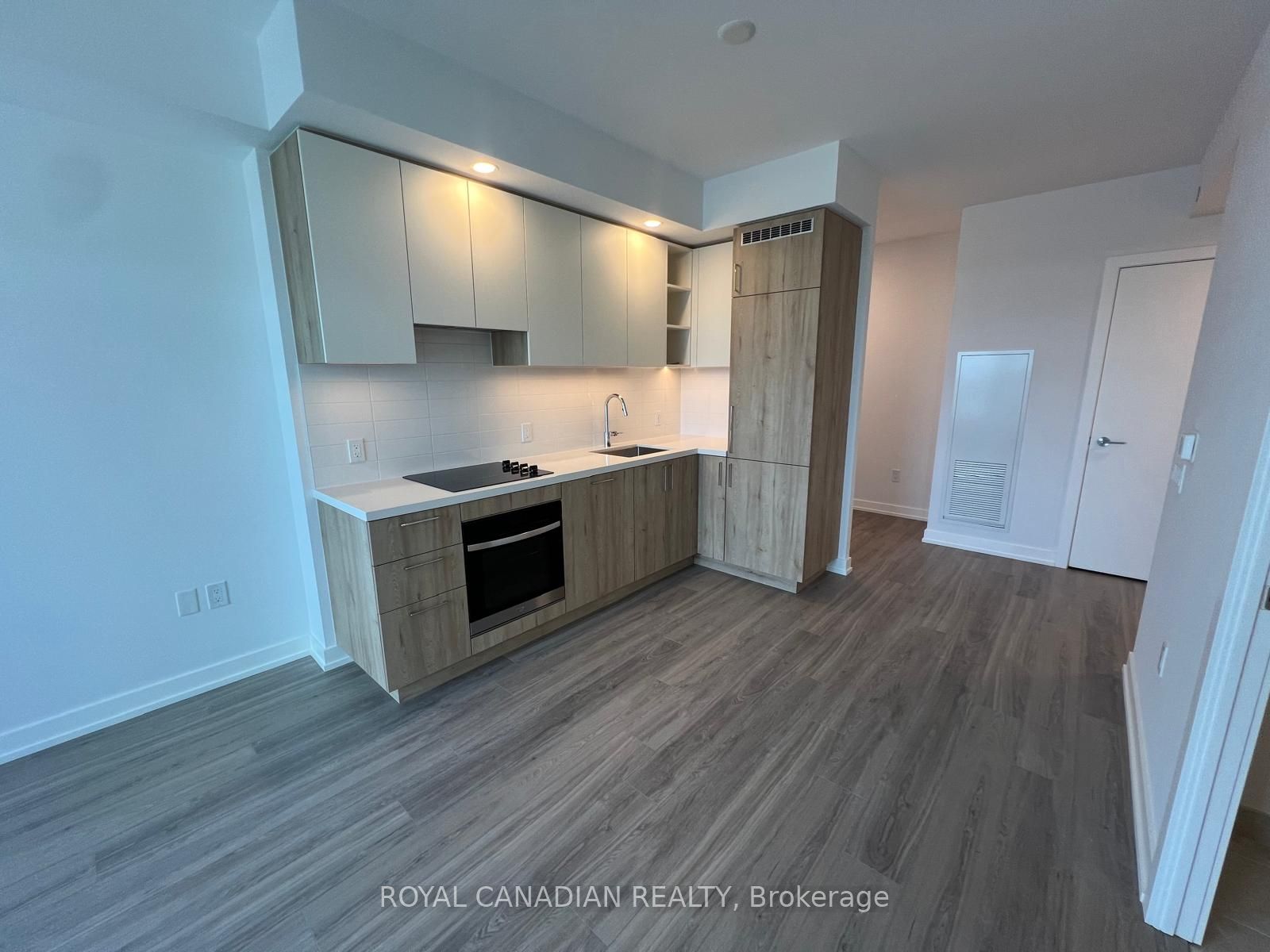 21 Meadowvale Road 613 Property Photo 1