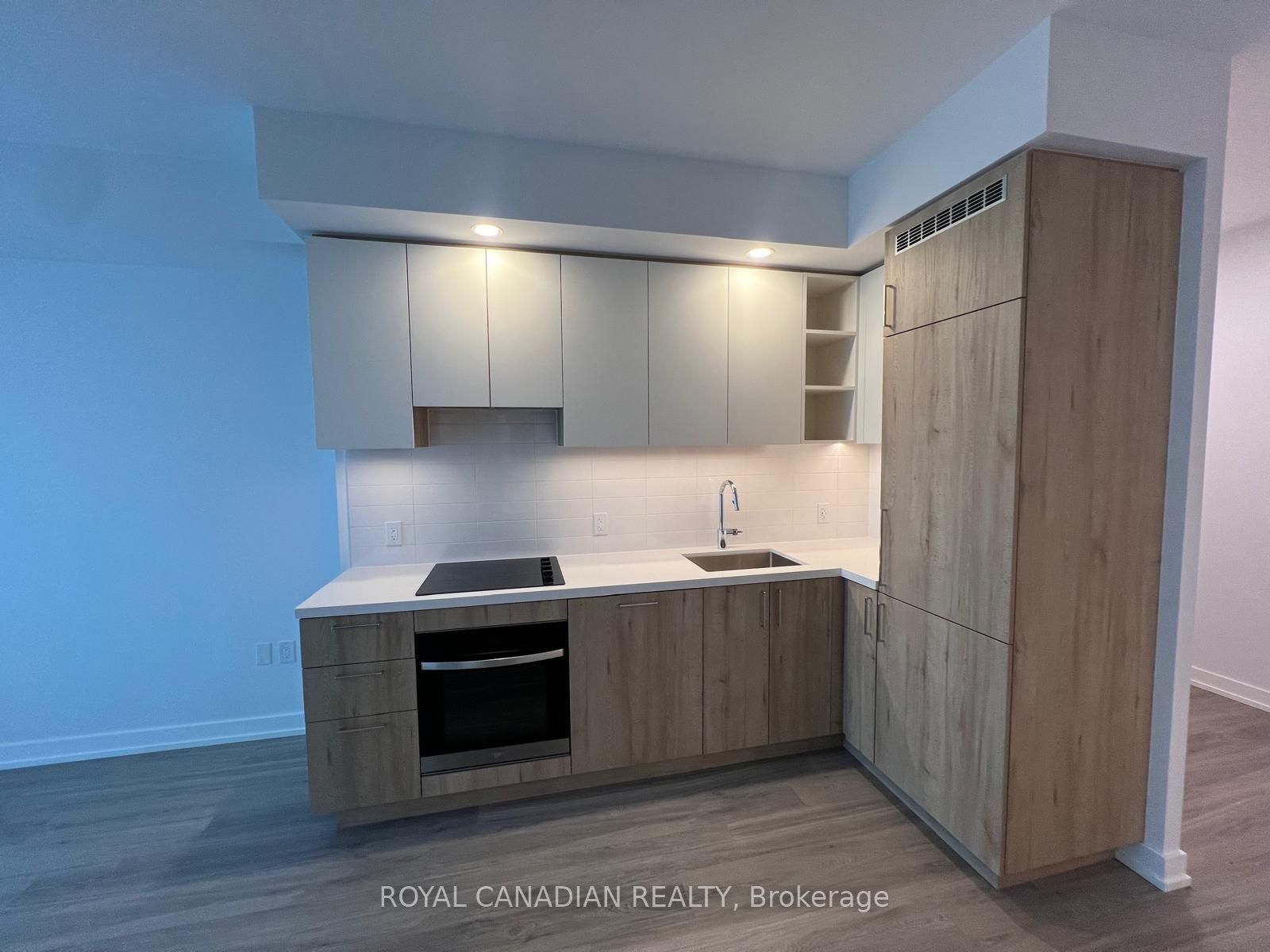 21 Meadowvale Road 613 Property Photo 2