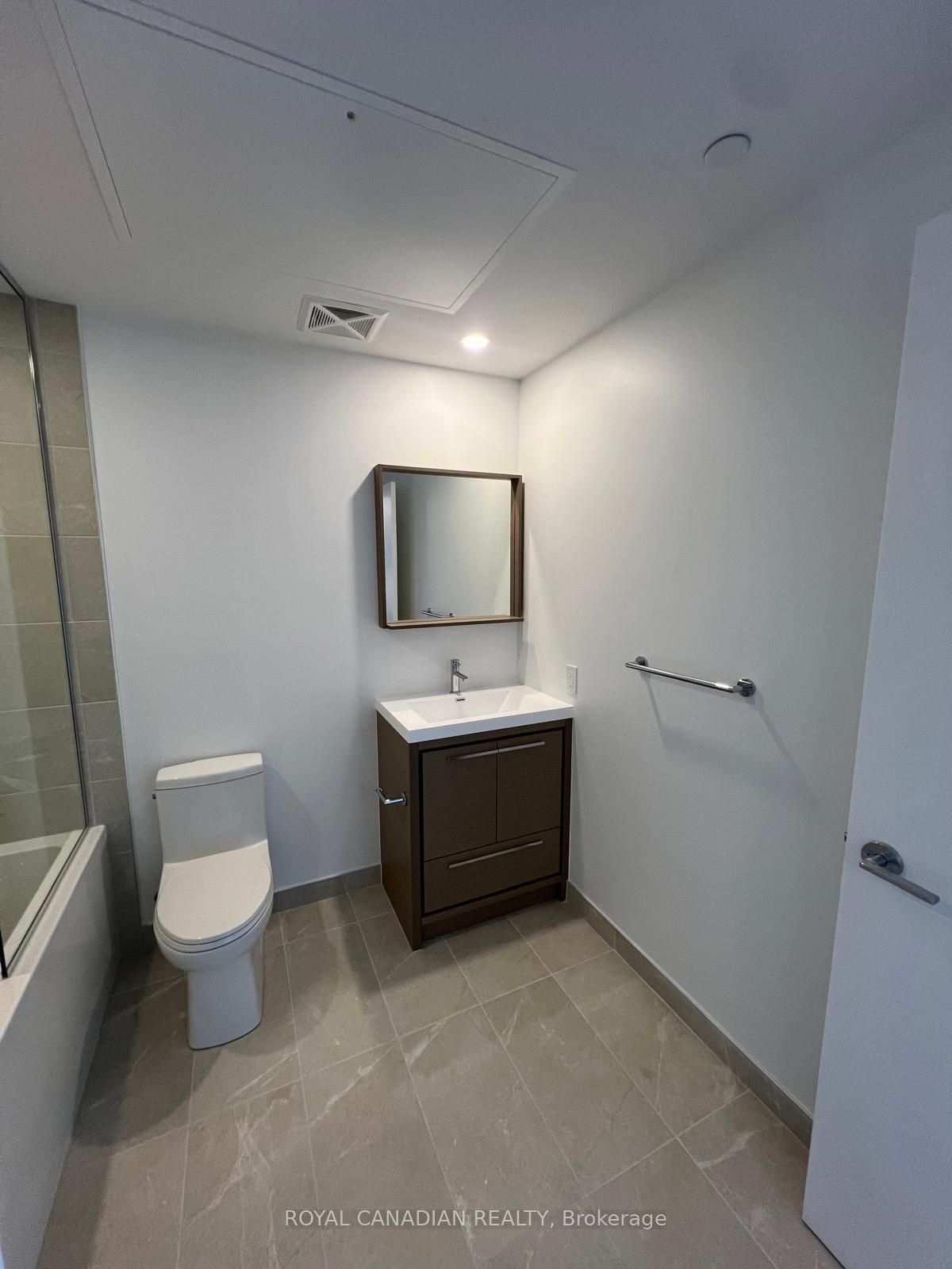 21 Meadowvale Road 613 Property Photo 11