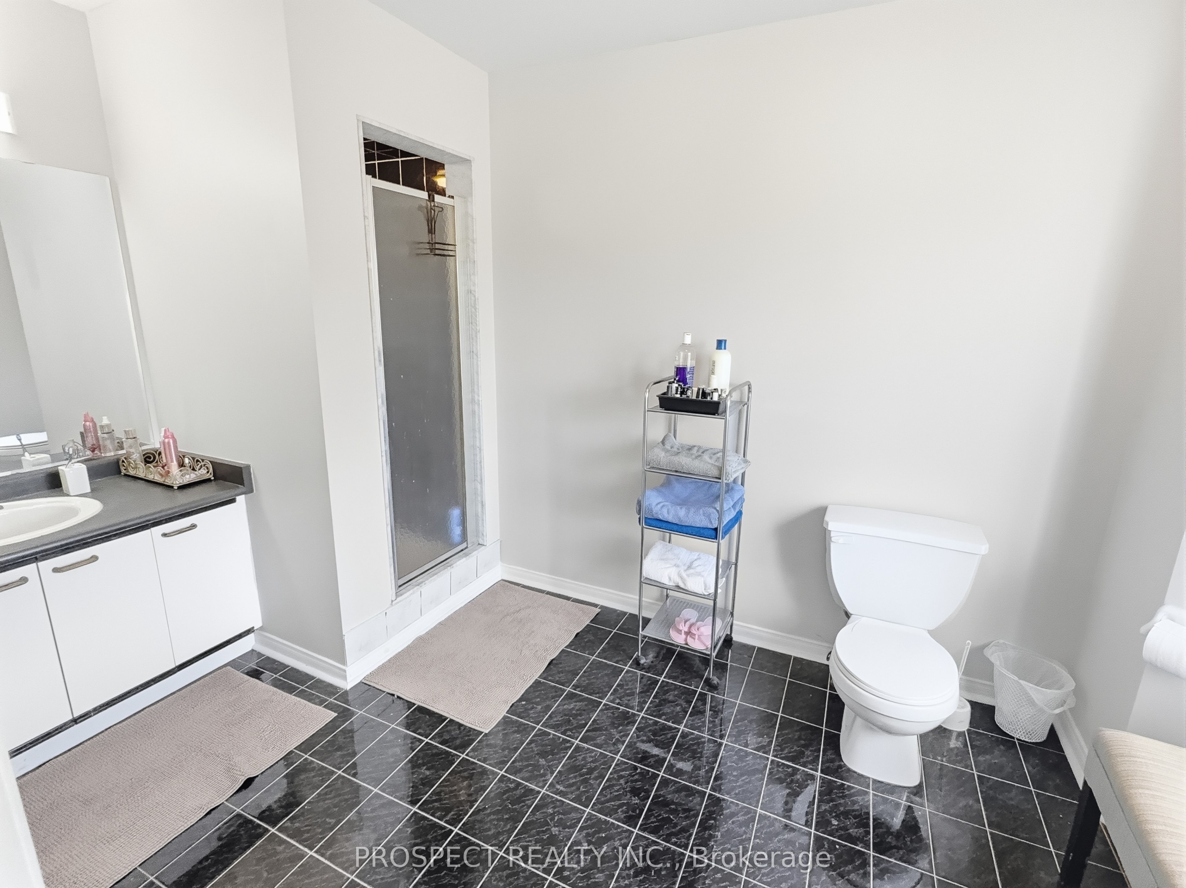 79 Louana Crescent Property Photo 12