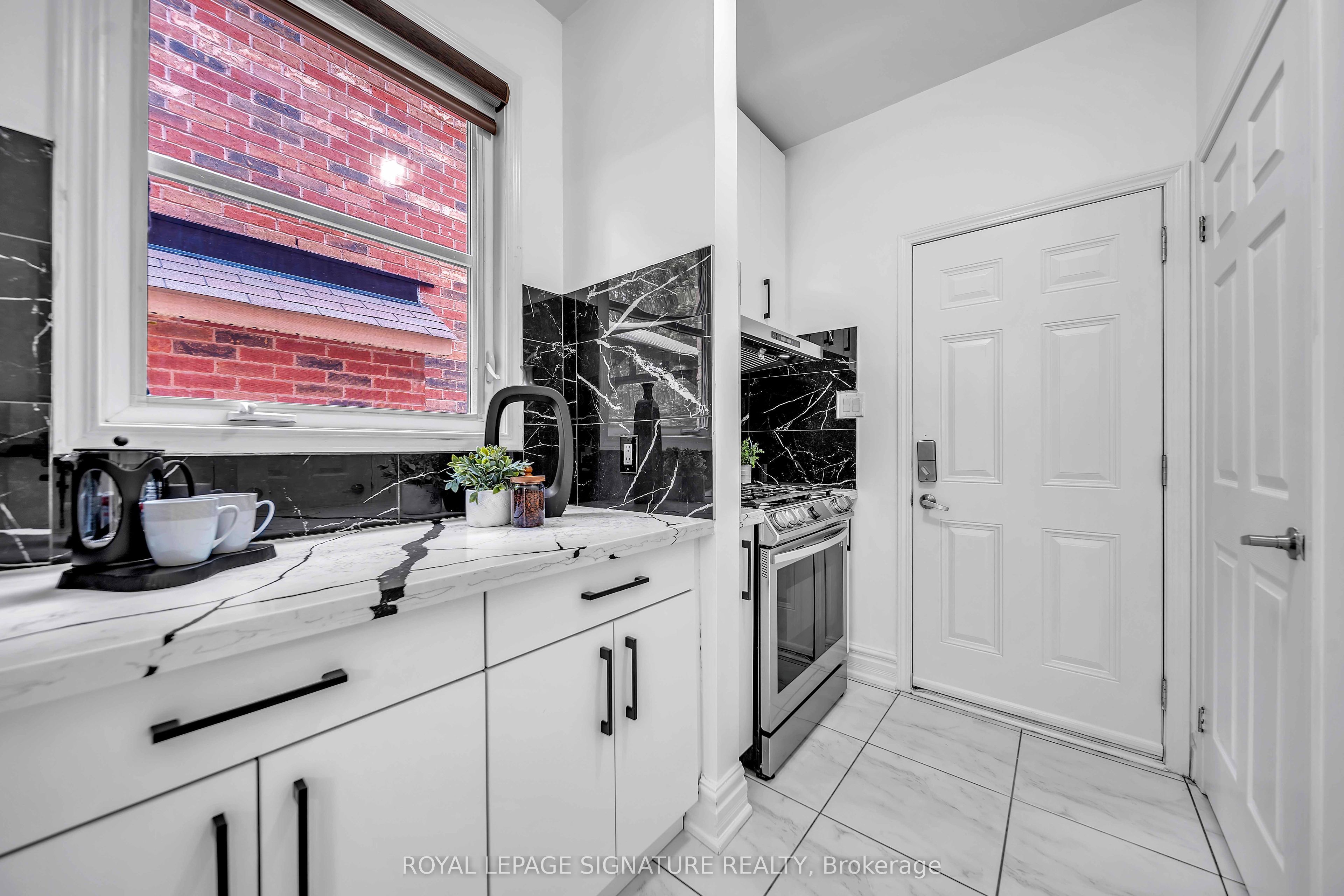 81 Bulmer Crescent Property Photo 13