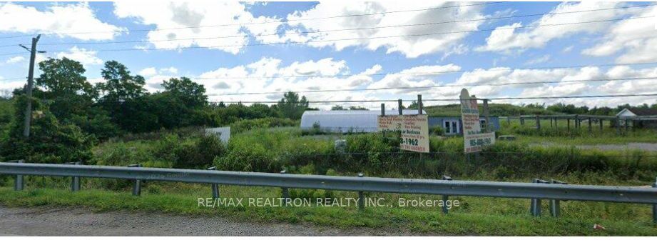 2737 Bloomington Road Property Photo 2