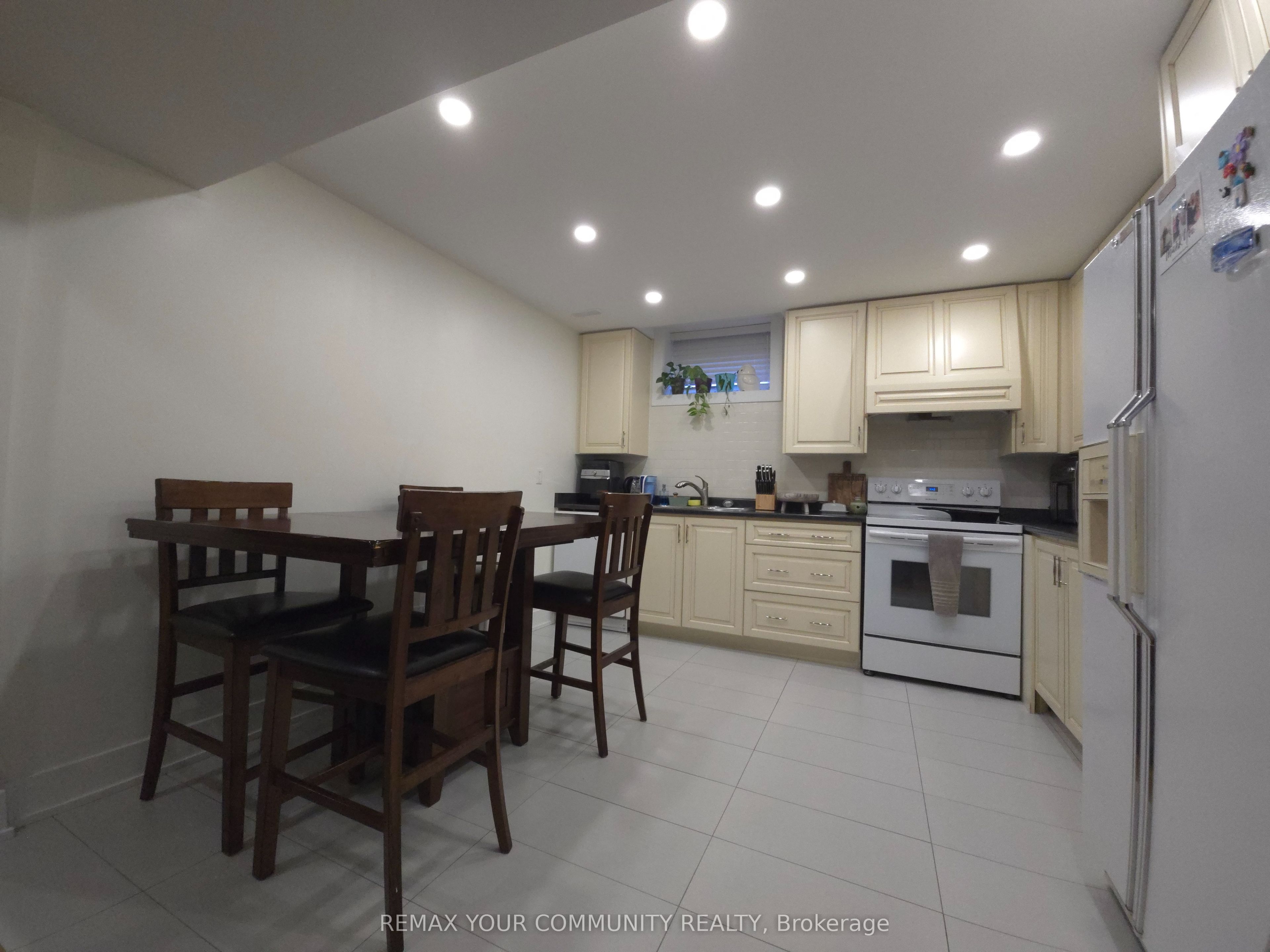 171 Dolores Crescent Basement Property Photo 7