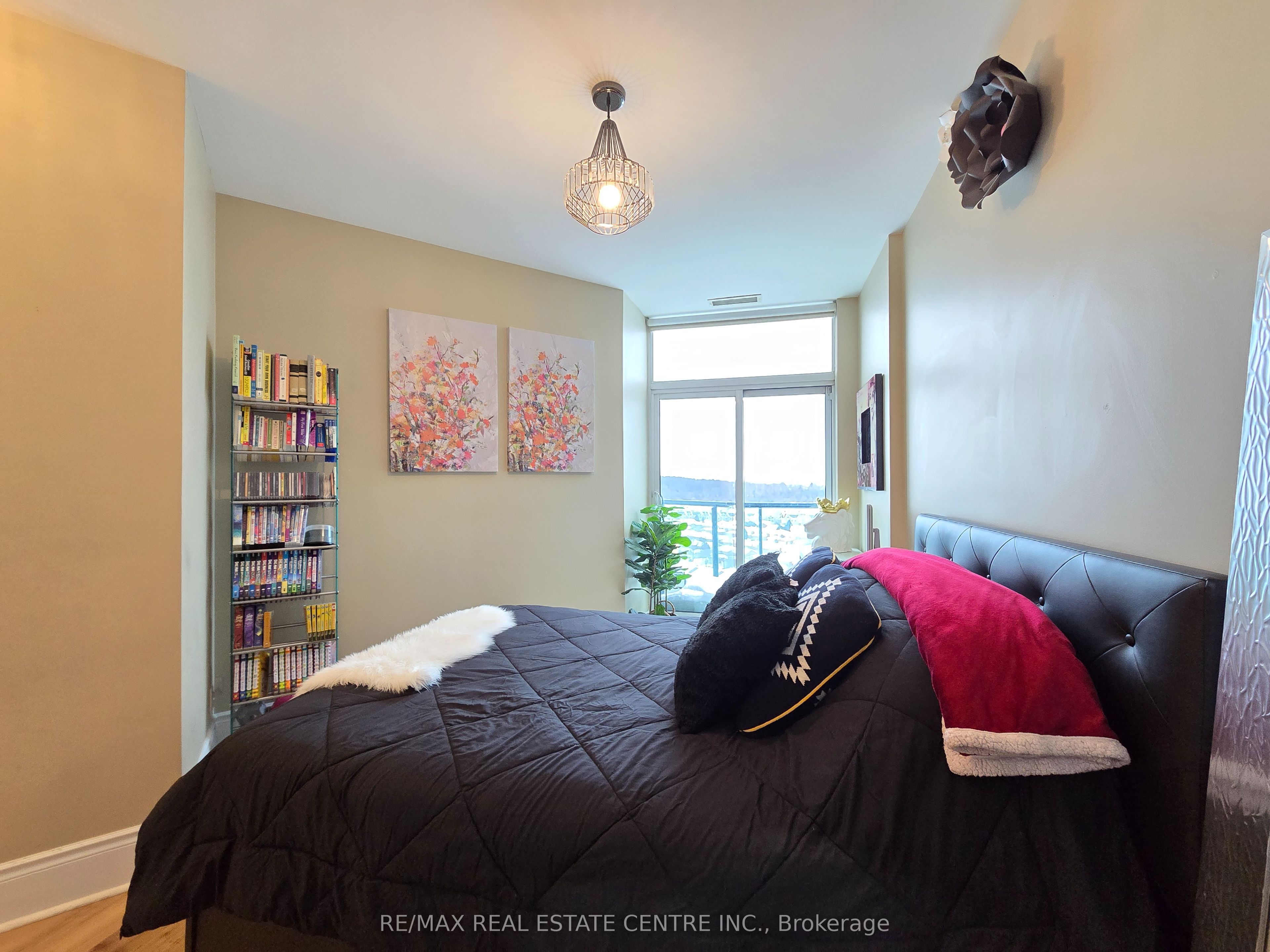 18 Harding Boulevard Ph207 Property Photo 29