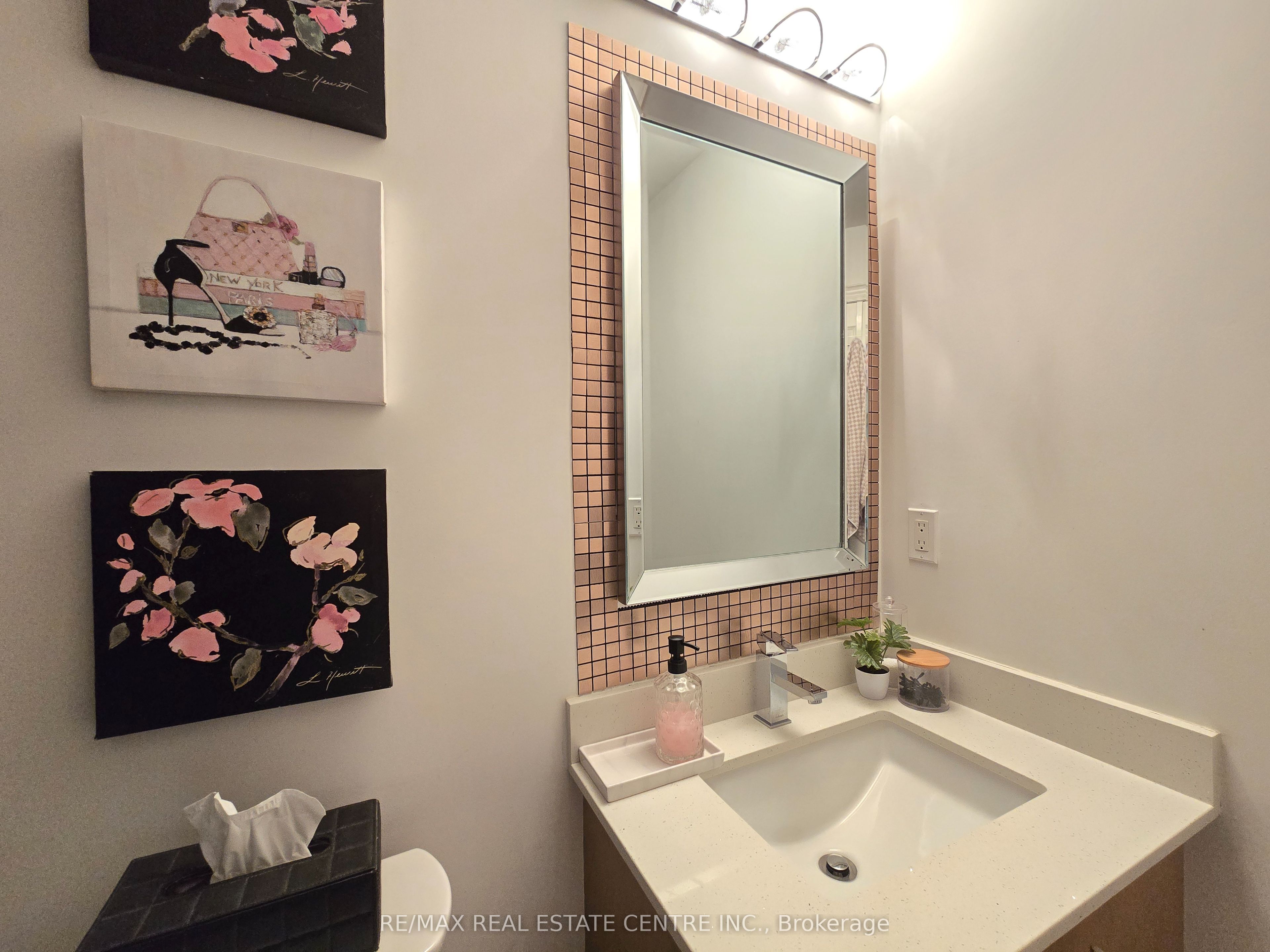 18 Harding Boulevard Ph207 Property Photo 39