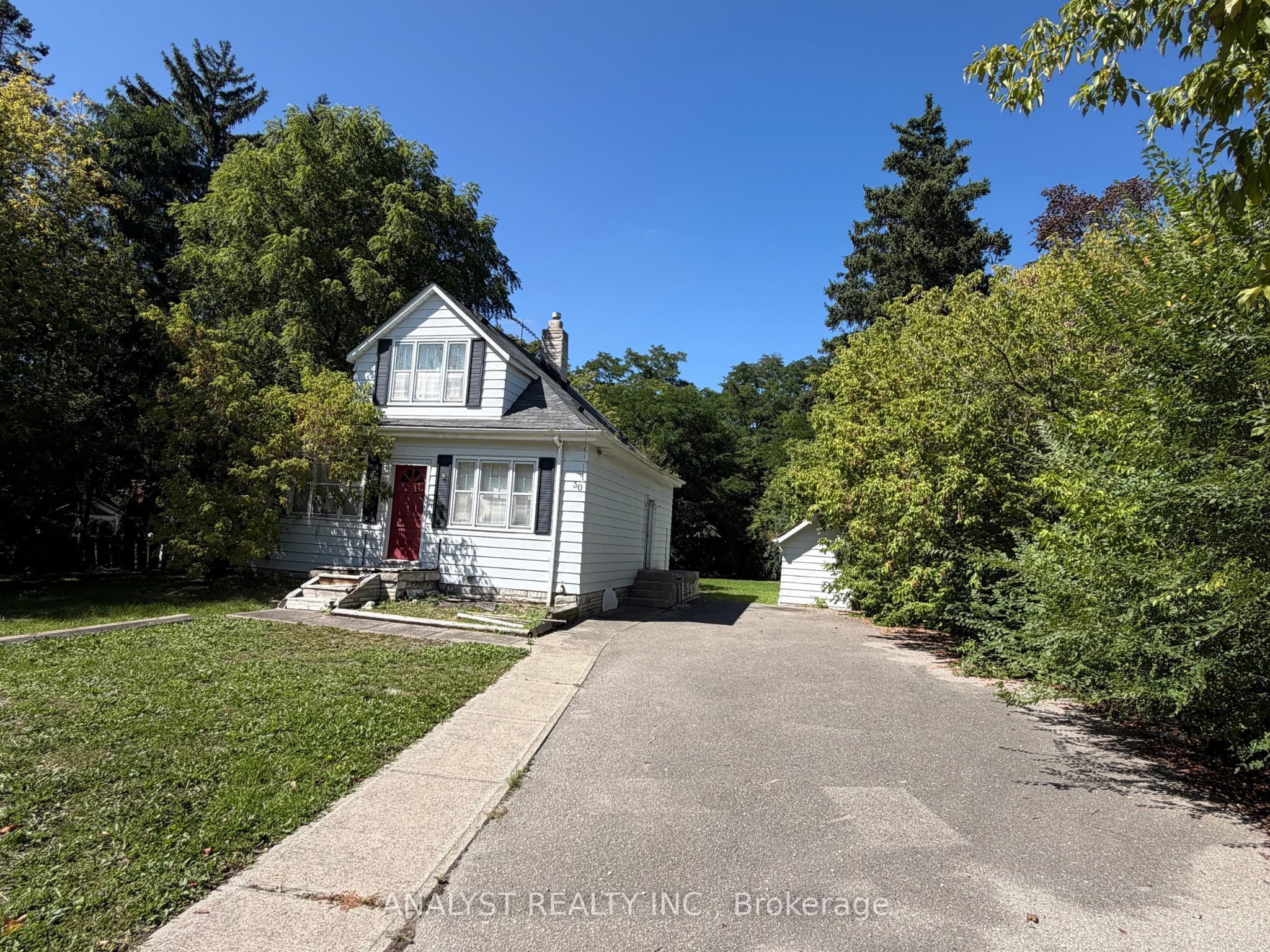 30 Nashville Road Property Photo 4