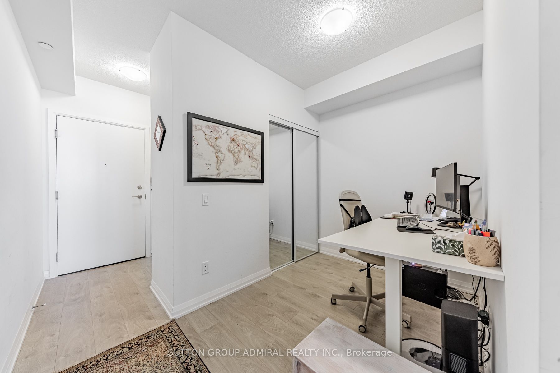7895 Jane Street 2812 Property Photo 5