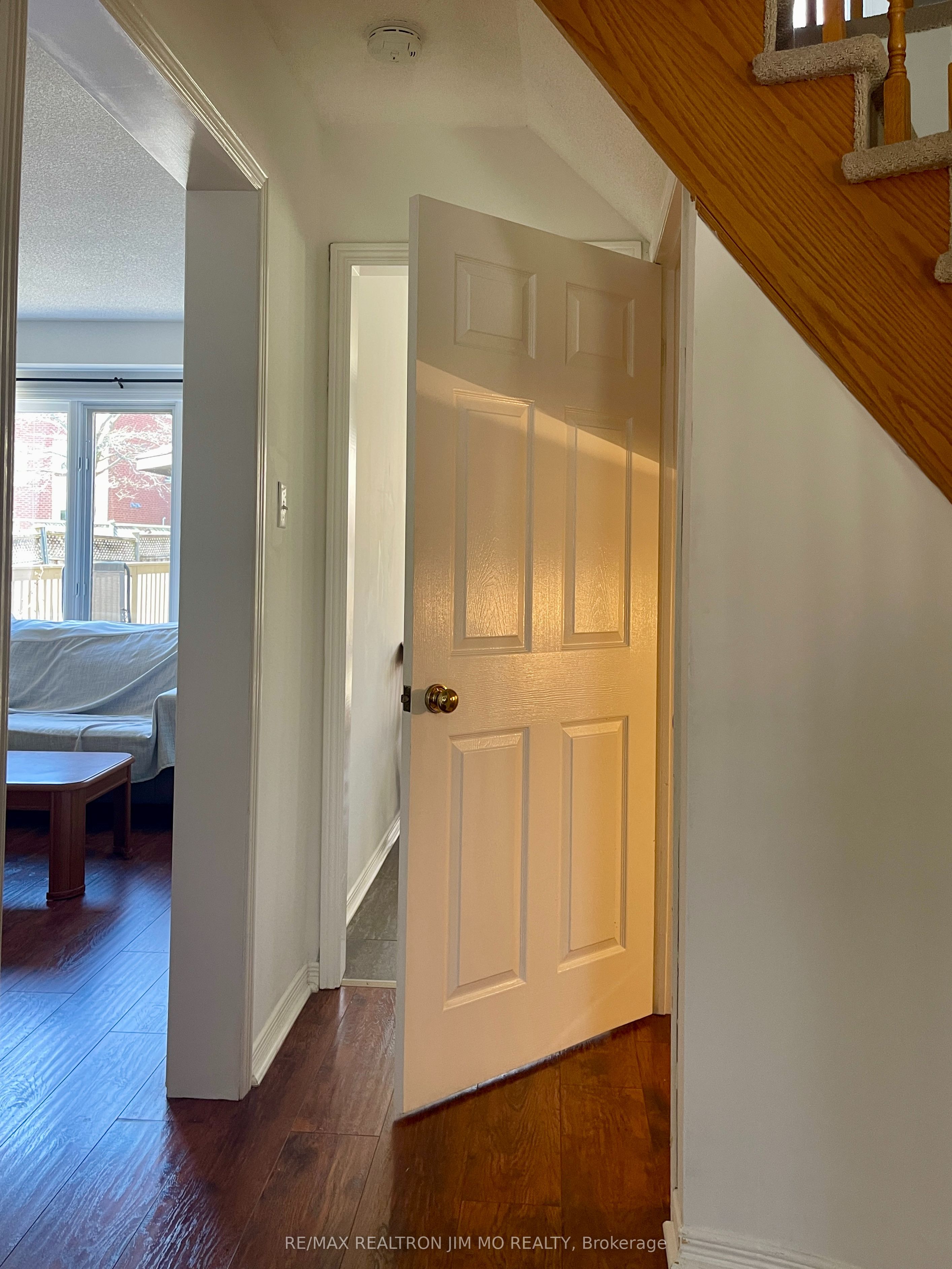 824 College Manor Drive Lower Property Photo 4