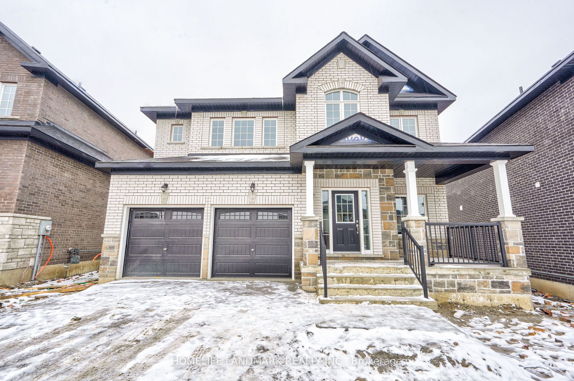 11 Dawn Blossom Drive Property Photo 3