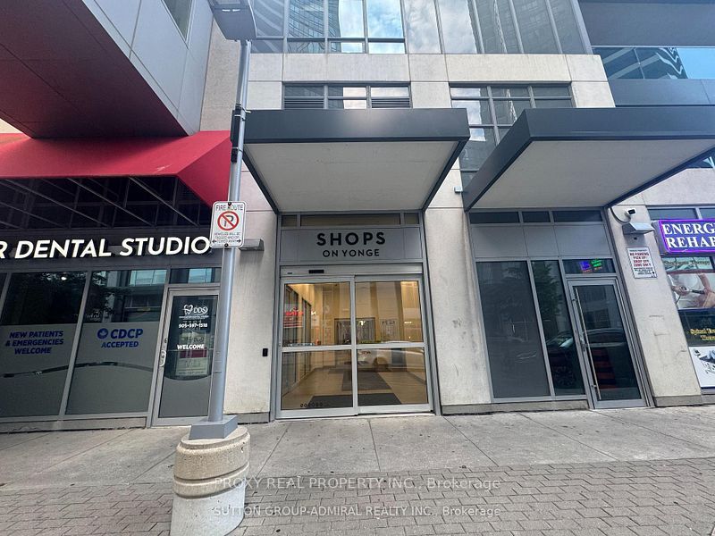 7181 Yonge Street 102 Property Photo 1