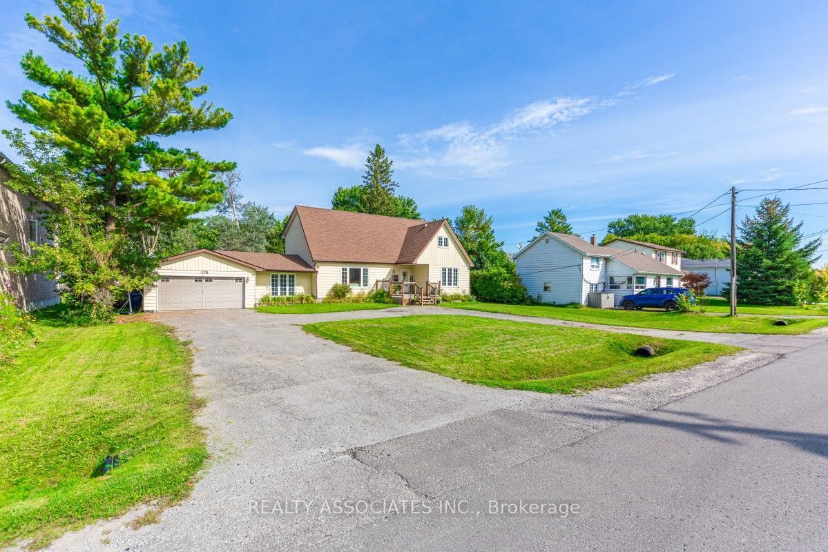 174 Bayview Avenue Property Photo 3