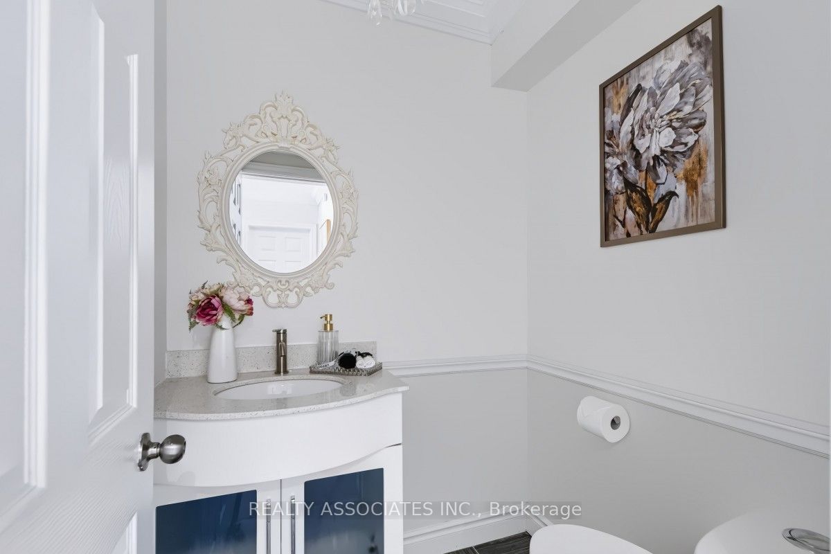 174 Bayview Avenue Property Photo 30