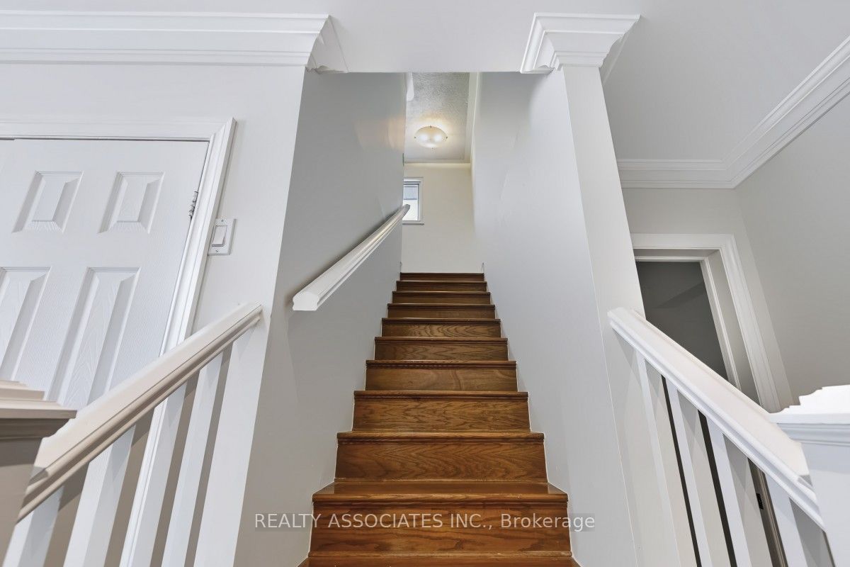 174 Bayview Avenue Property Photo 31