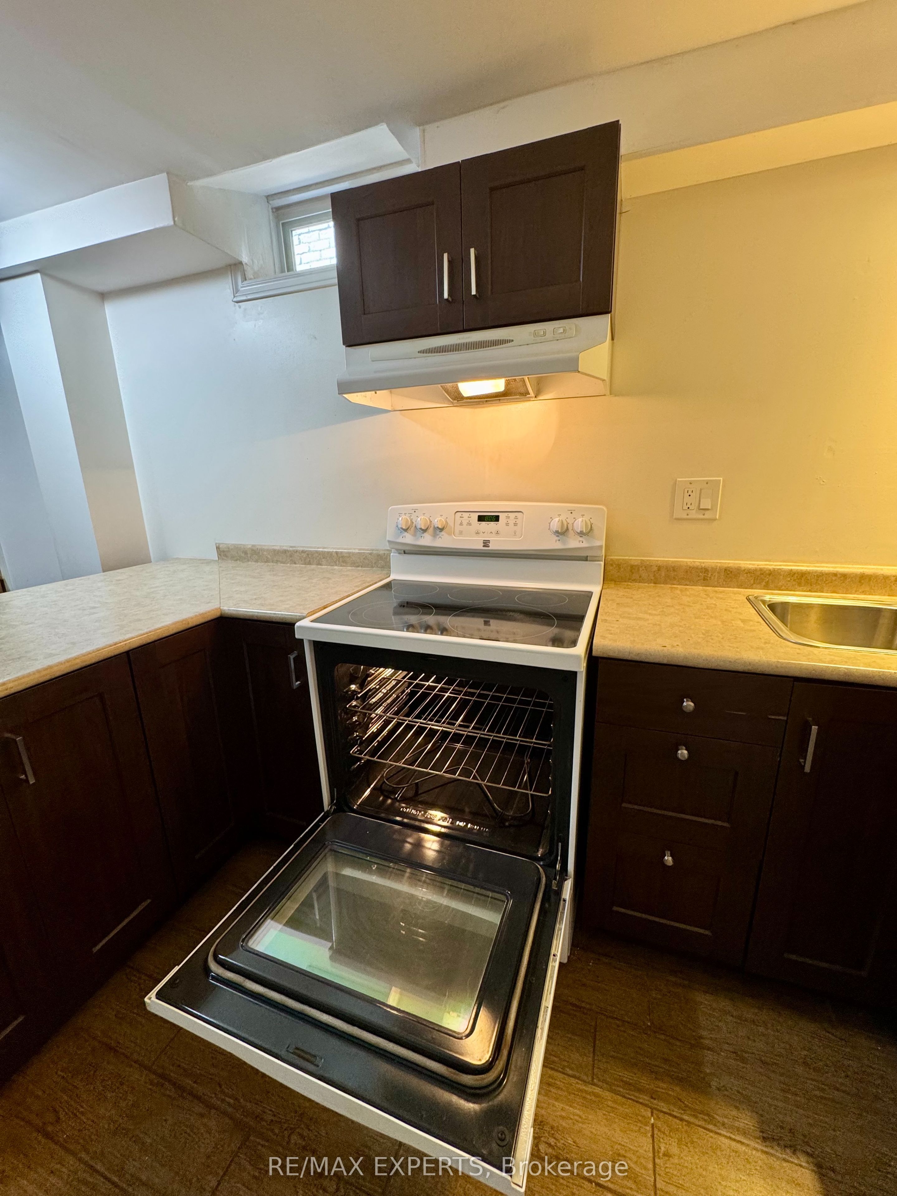 19 Eleanor Circle Basement Property Photo 6