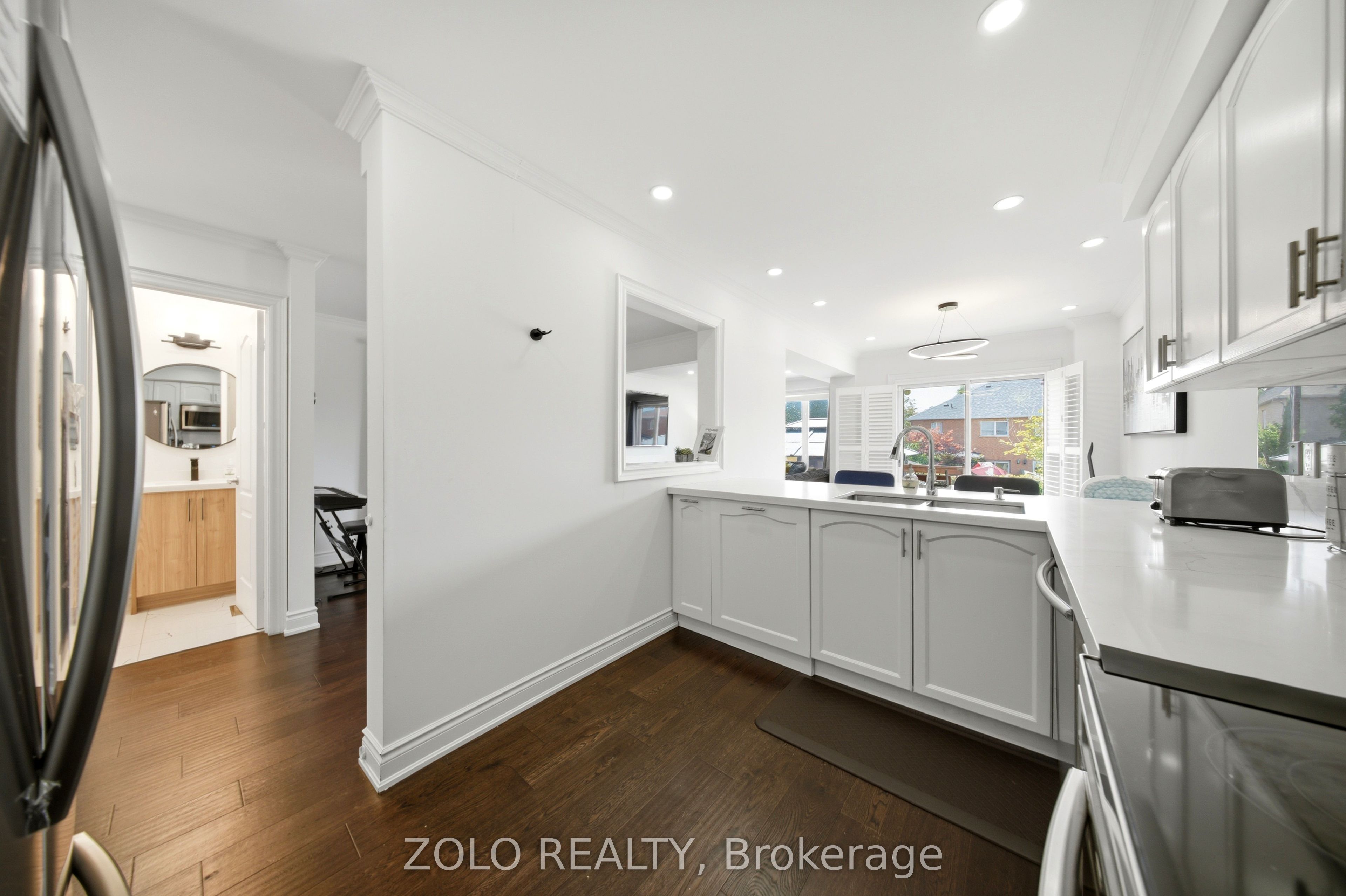 106 Rosanna Crescent Property Photo 9