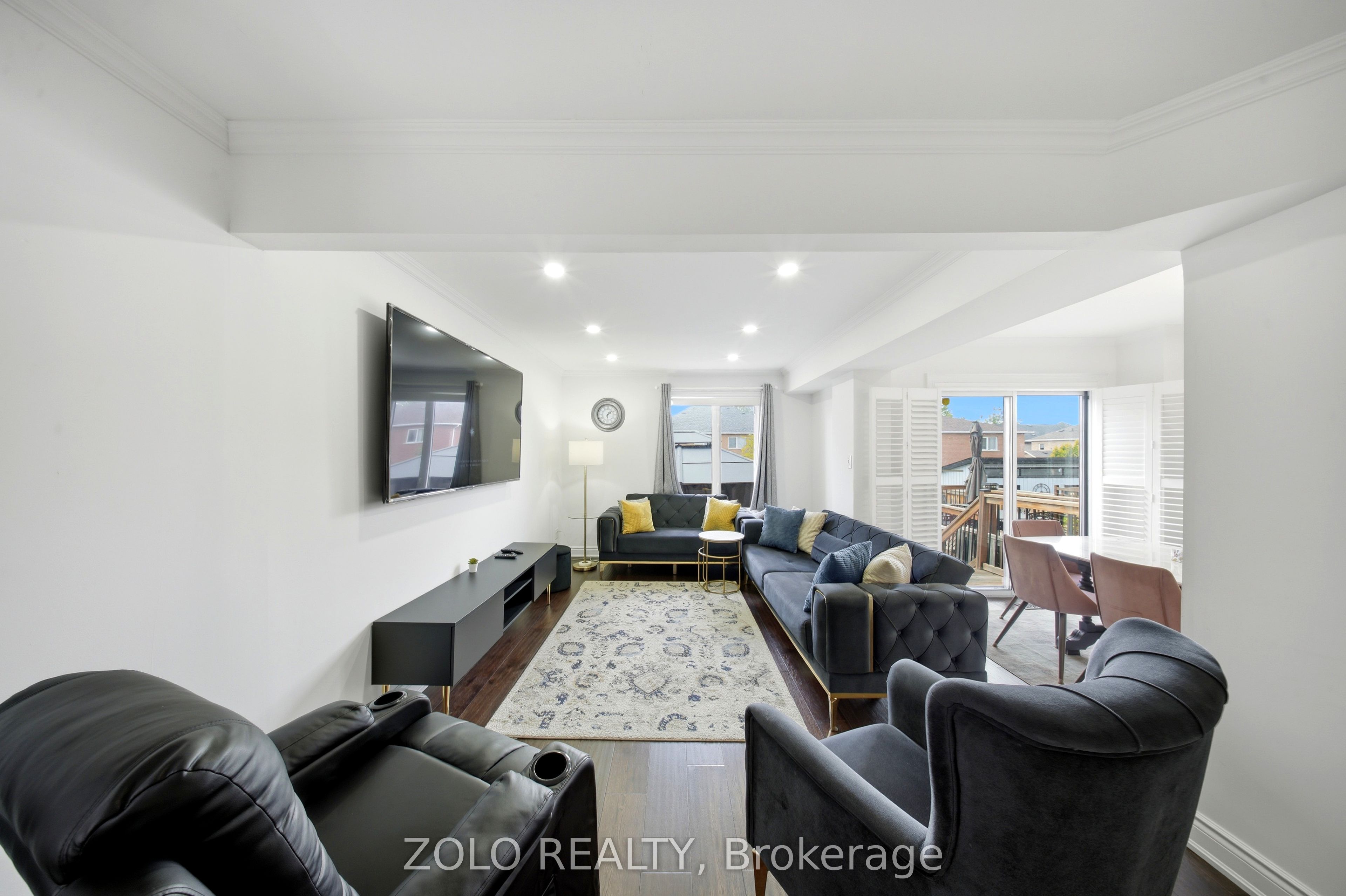 106 Rosanna Crescent Property Photo 12