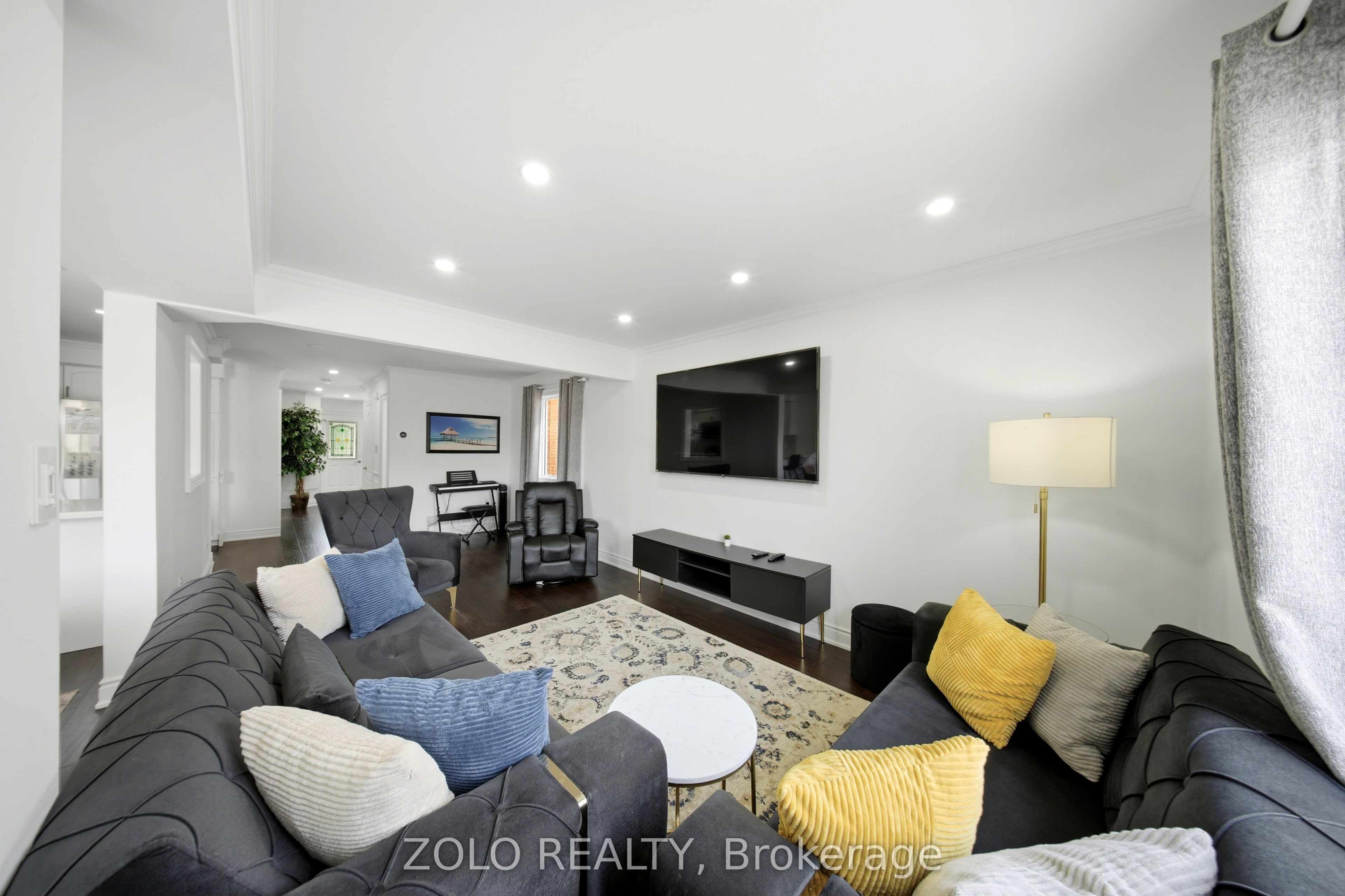 106 Rosanna Crescent Property Photo 14