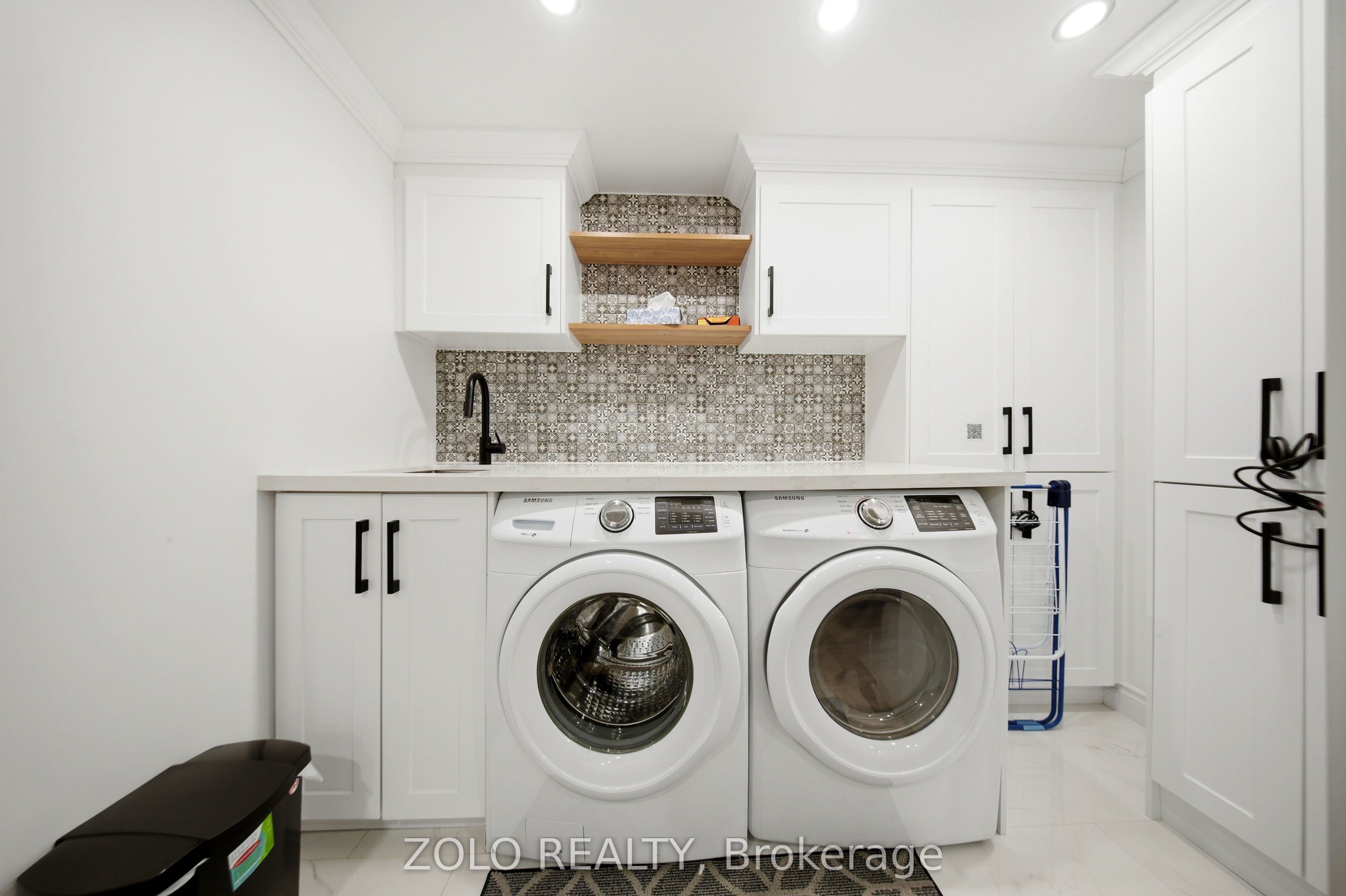 106 Rosanna Crescent Property Photo 36