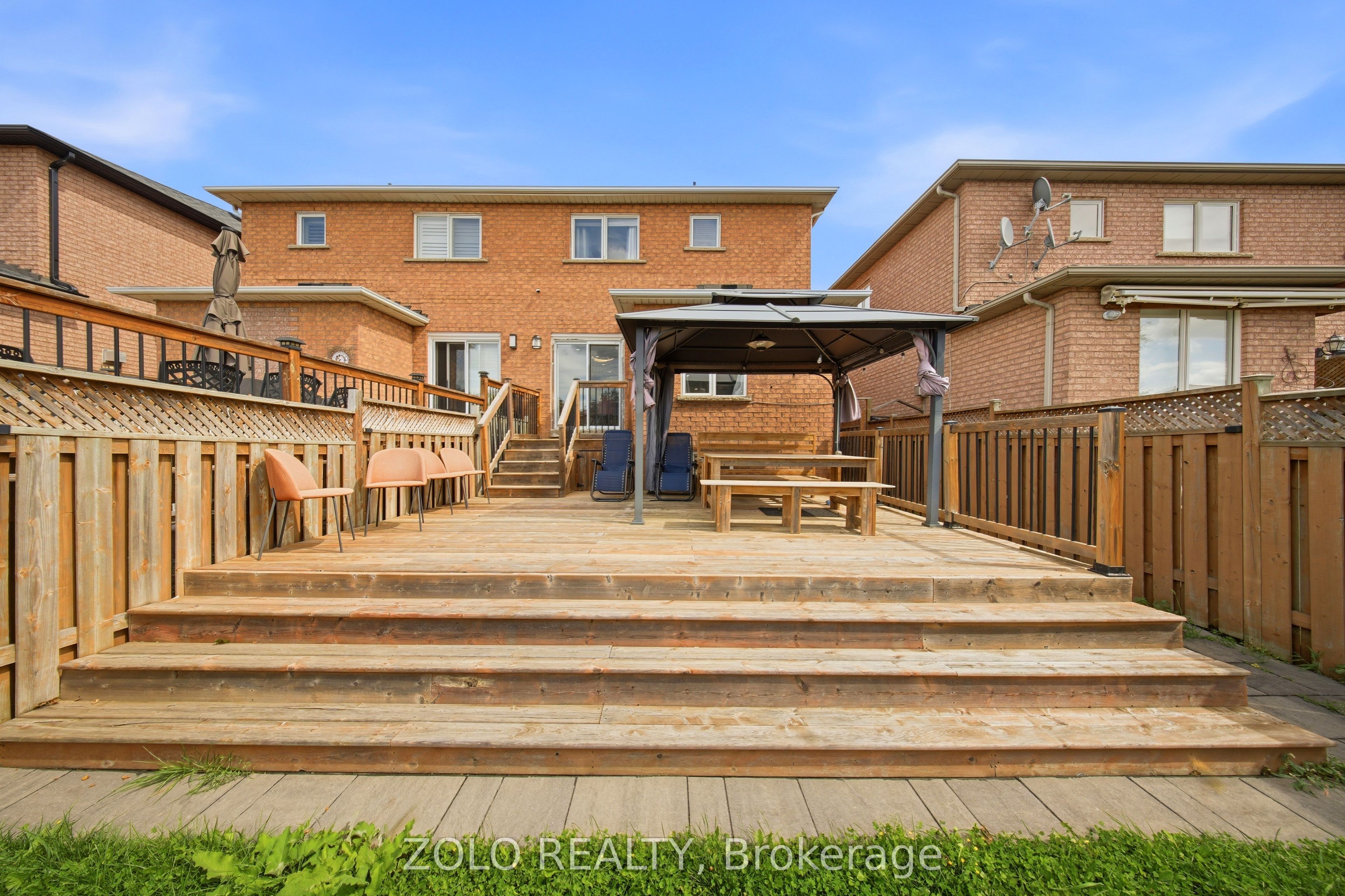 106 Rosanna Crescent Property Photo 44